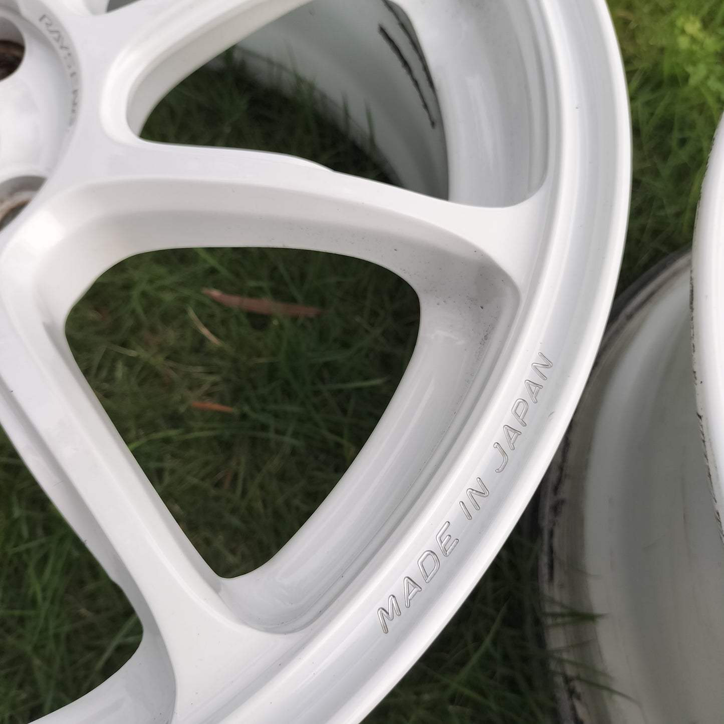 Rays Volk Racing ZE40 16x7+36 4x100