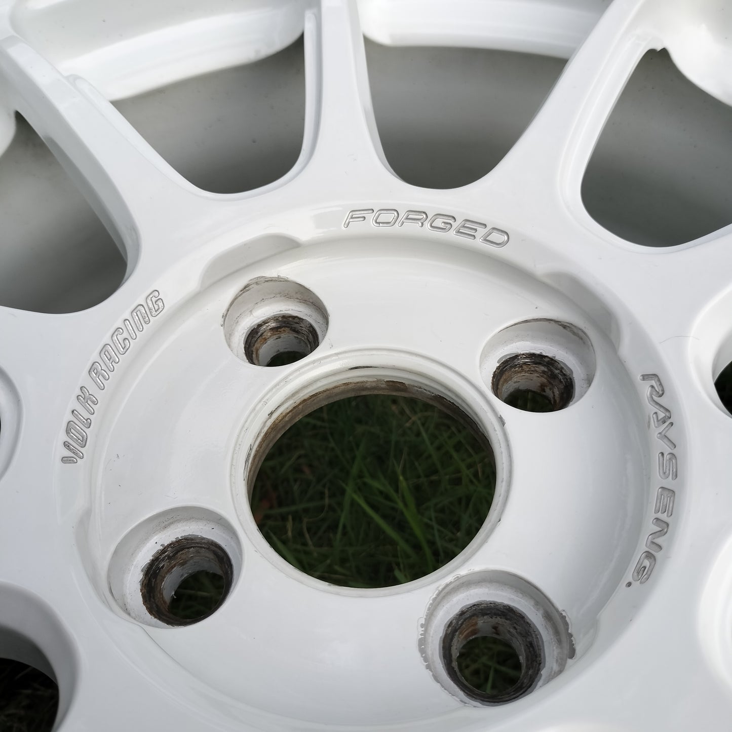 Rays Volk Racing ZE40 16x7+36 4x100