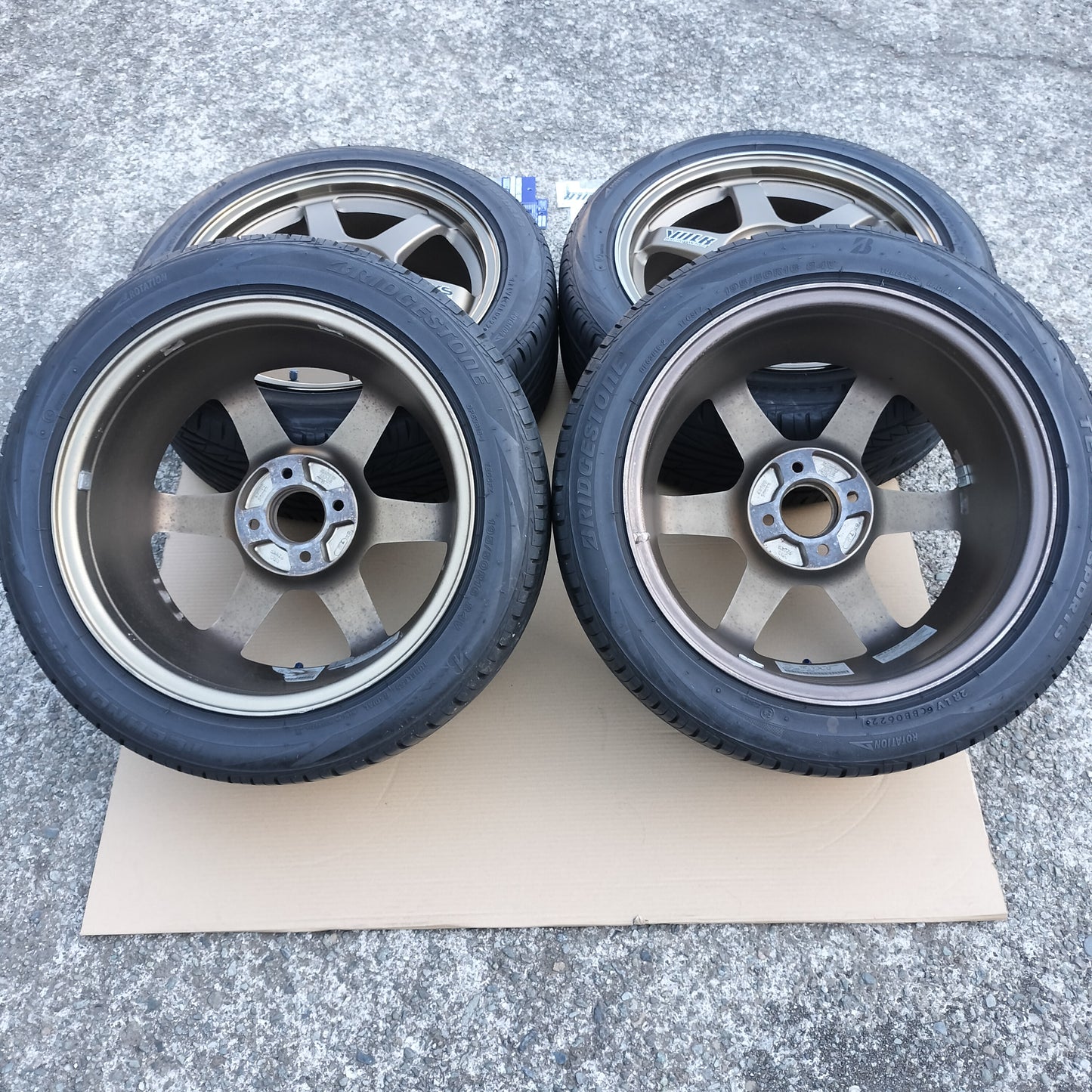 Rays Volk Racing TE37 16x7+33 4x100