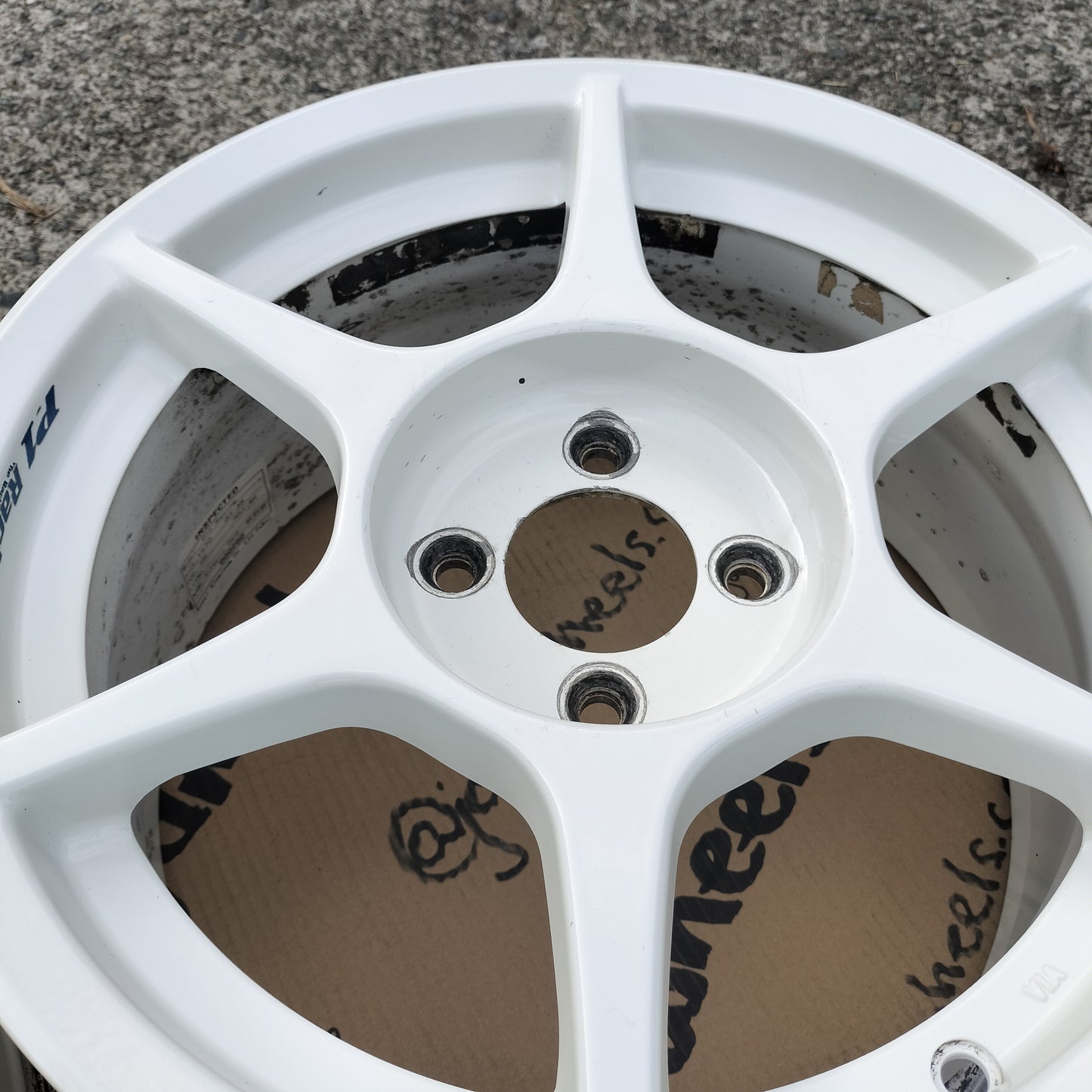Buddy Club P1 Racing 15x7+38 4x100