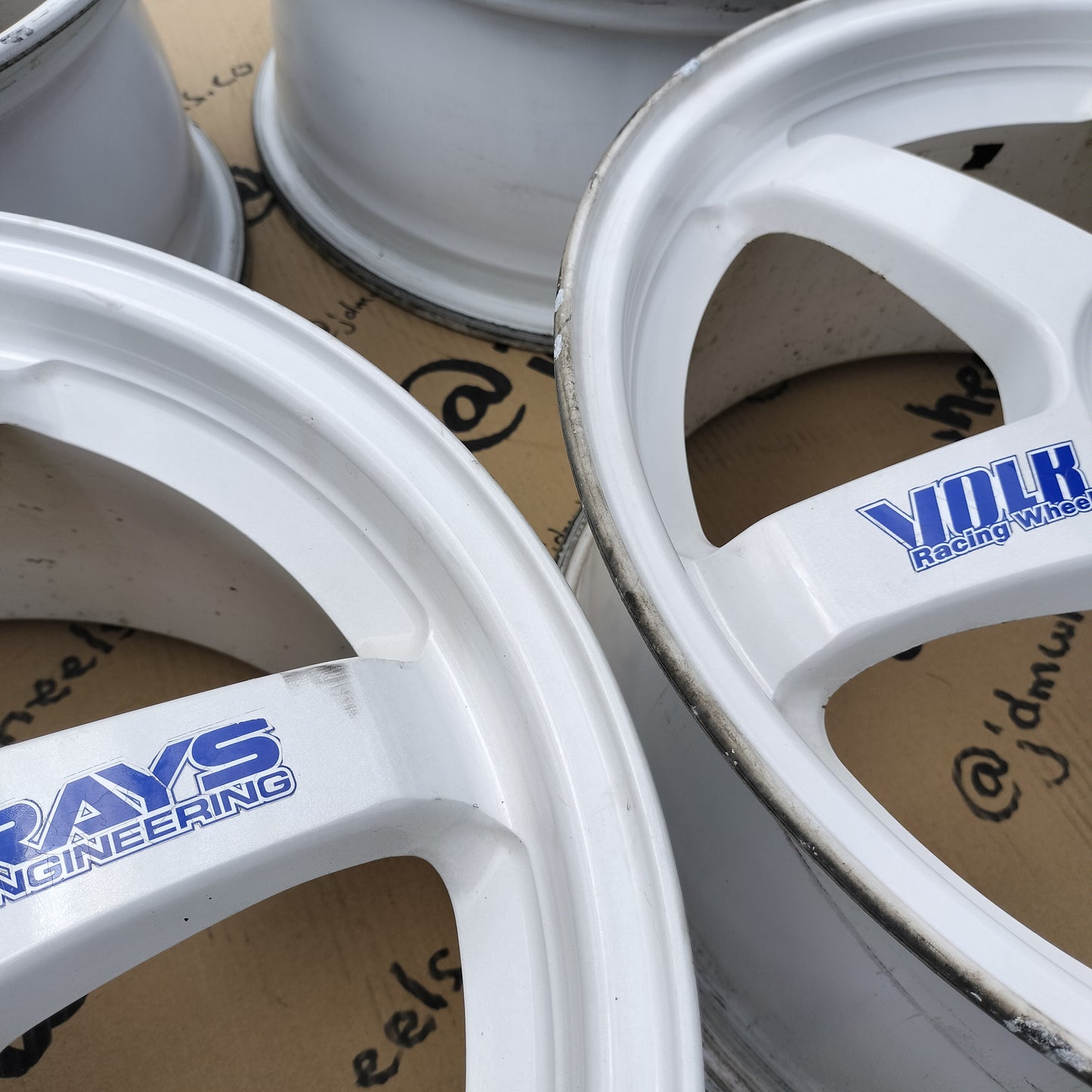 Rays Volk Racing TE37 17x7.5+30 4x114.3