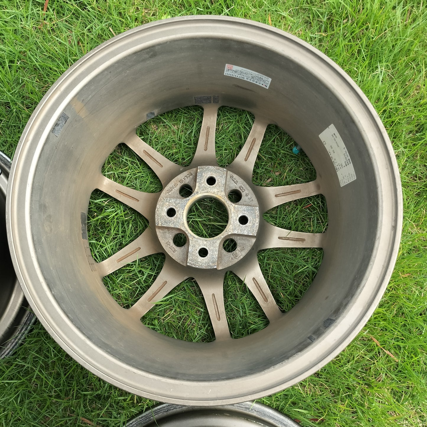 Work Emotion CR Kai 15x7+37 4x100