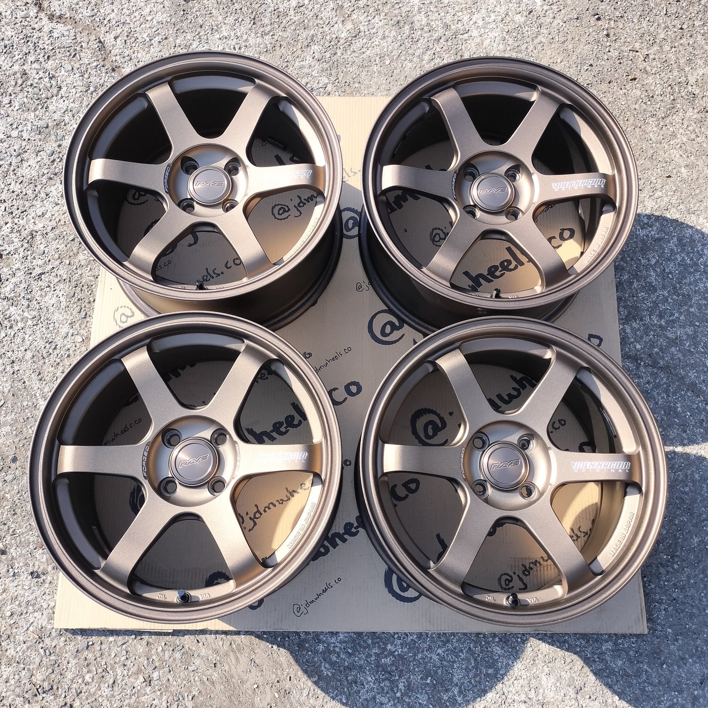 Rays Volk TE37 Sonic 16x8+35 4x100