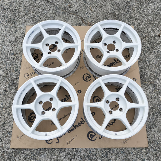 Buddy Club P1 Racing 15x7+38 4x100
