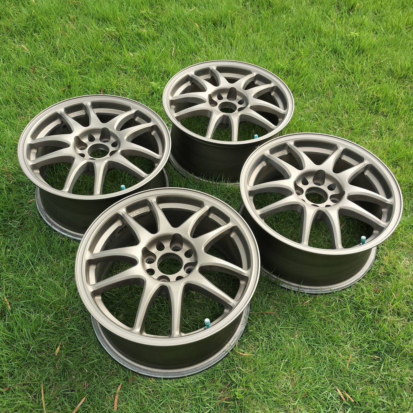 Work Emotion CR Kai 15x7+37 4x100