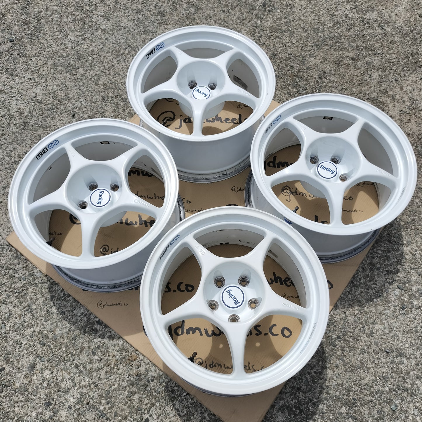 Enkei RP01 17x9+22 5x114.3