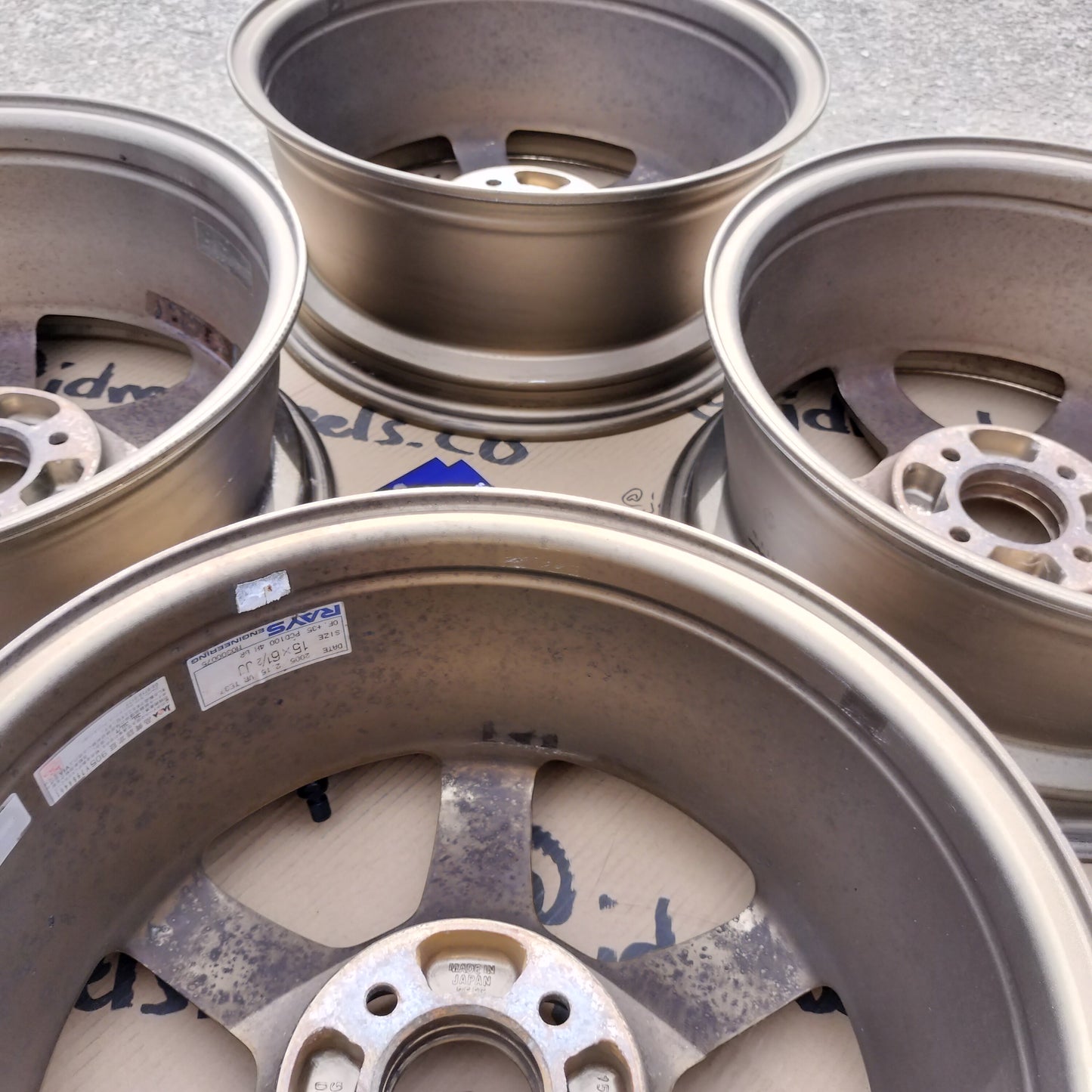 Rays Volk TE37 15x6.5+35 4x100