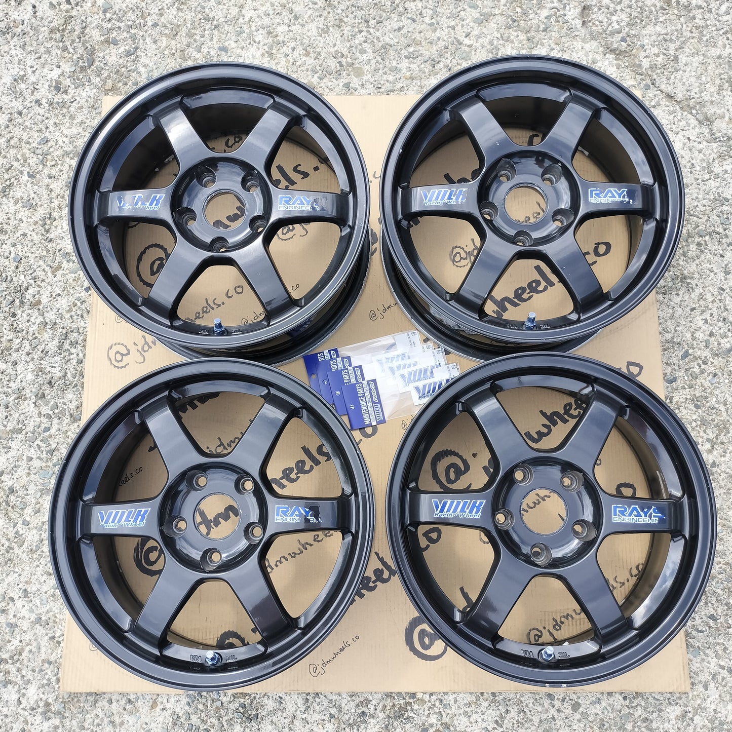 Rays Volk Racing TE37 16x7+33 5x114.3
