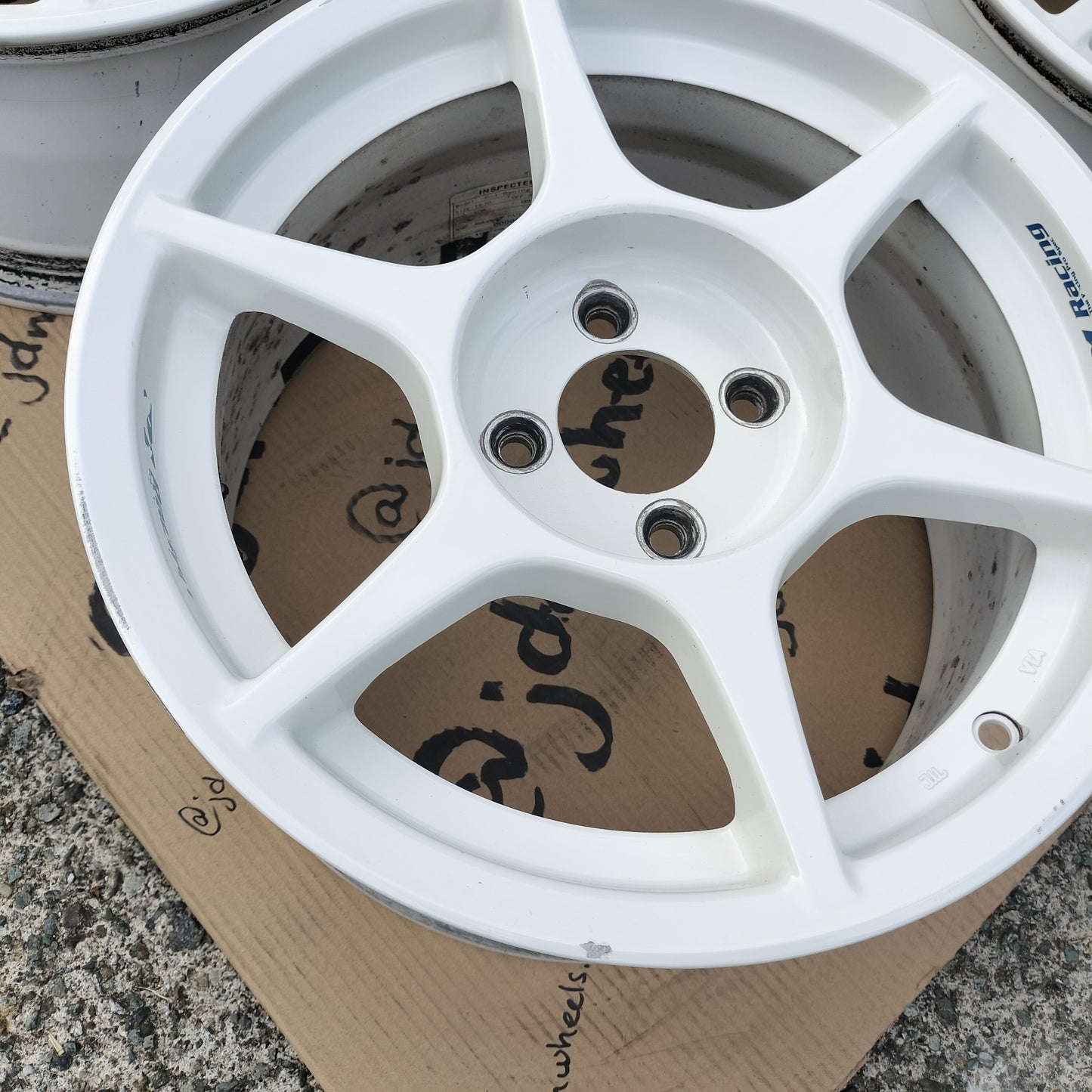 Buddy Club P1 Racing 15x7+38 4x100