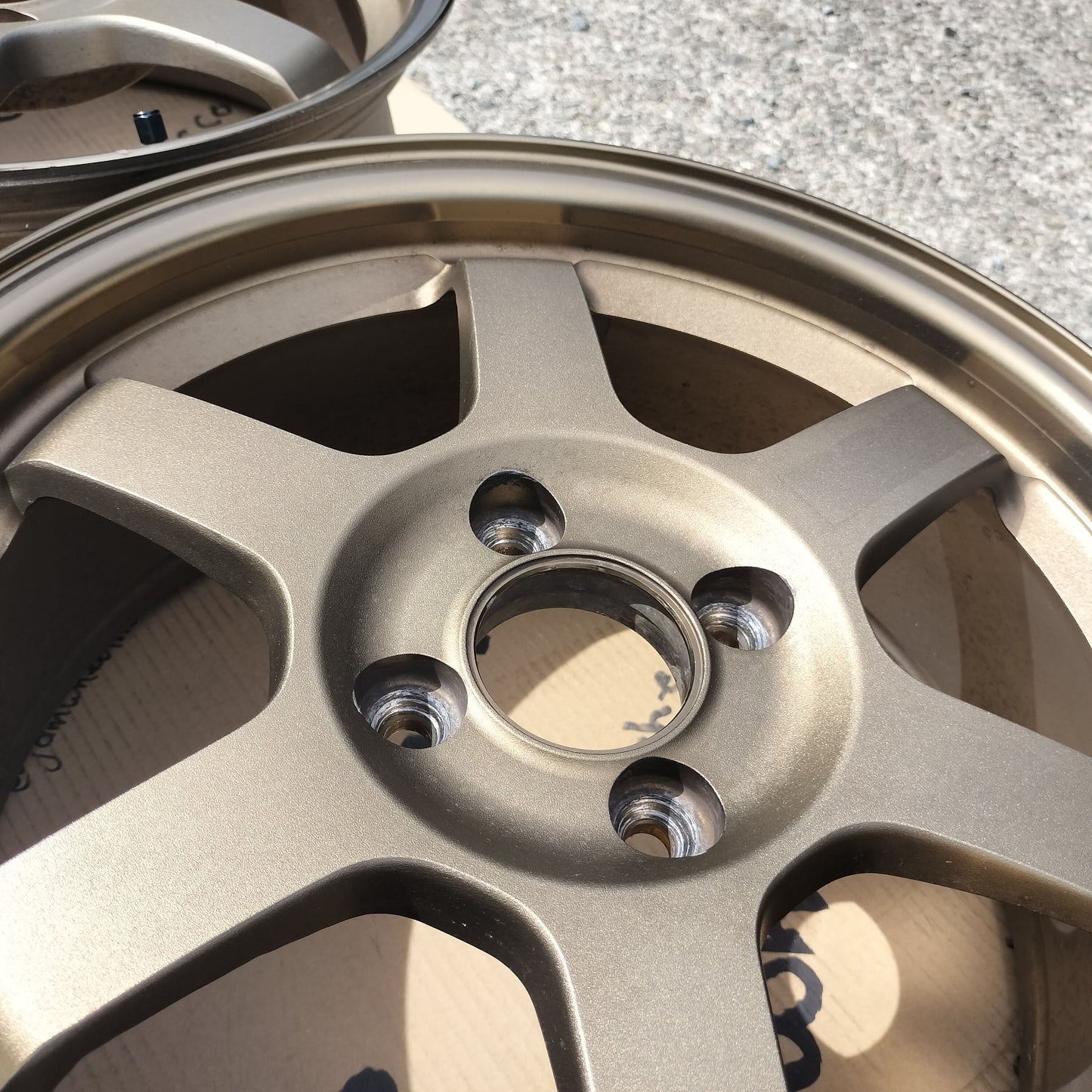 Rays Volk TE37 15x6.5+35 4x100