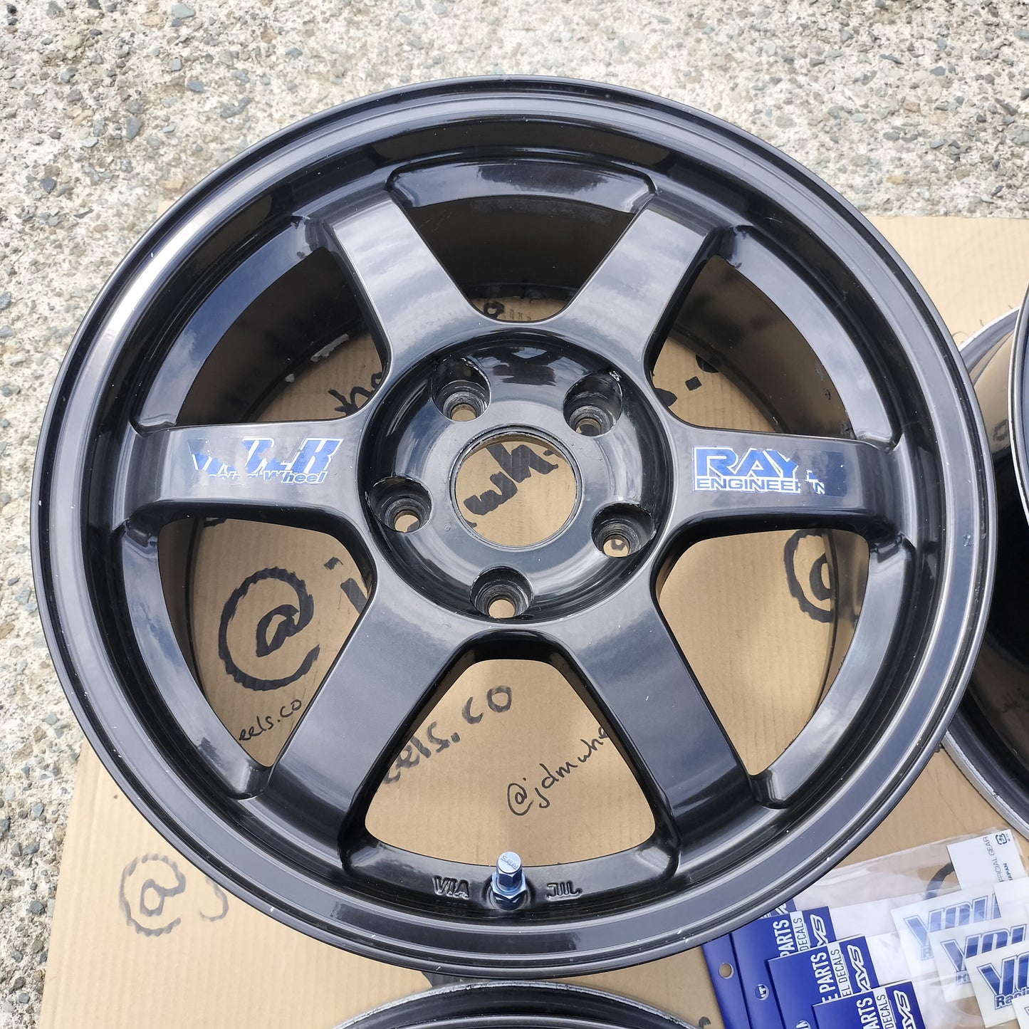 Rays Volk Racing TE37 16x7+33 5x114.3