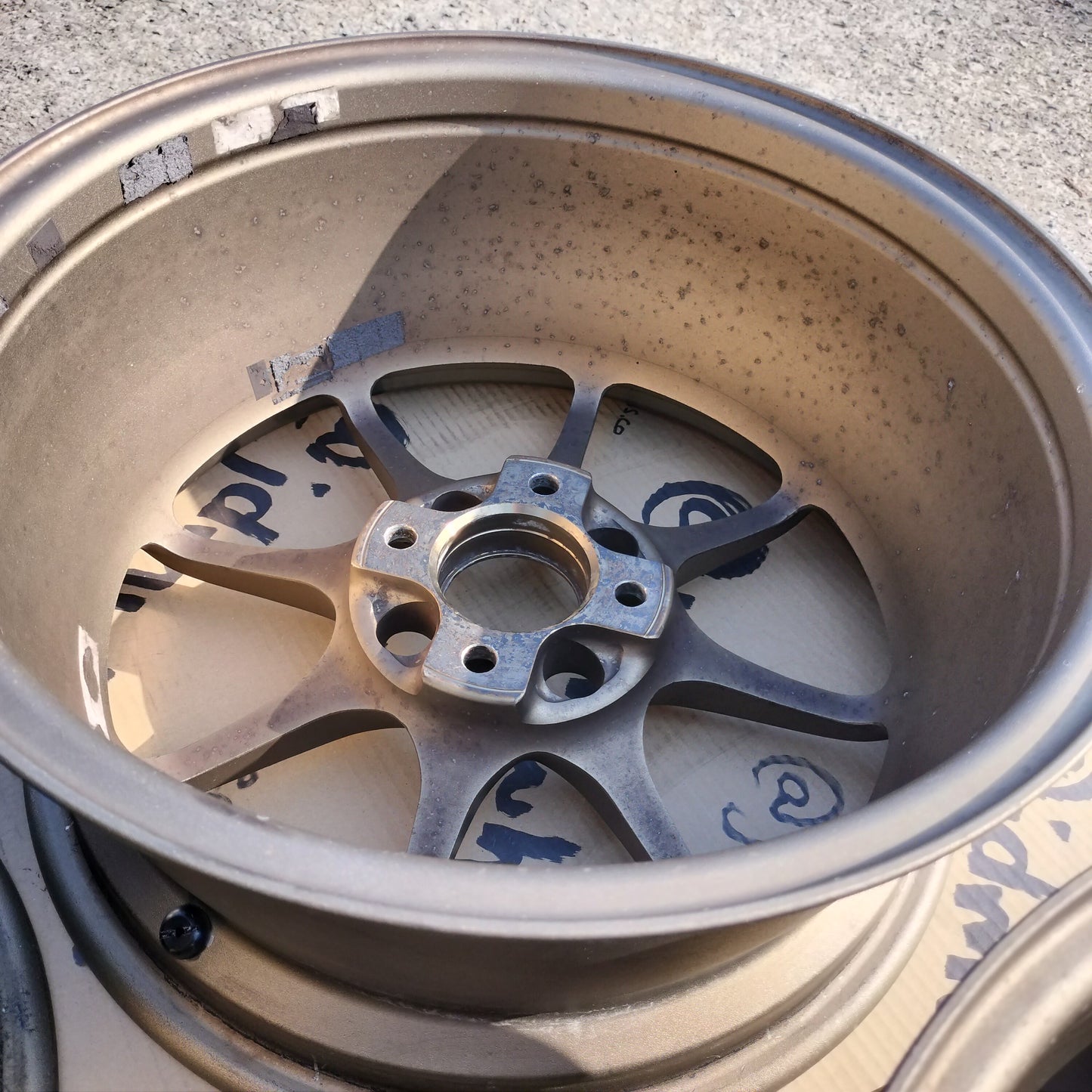 Rays Volk Racing CE28N 15x7+28 4x100