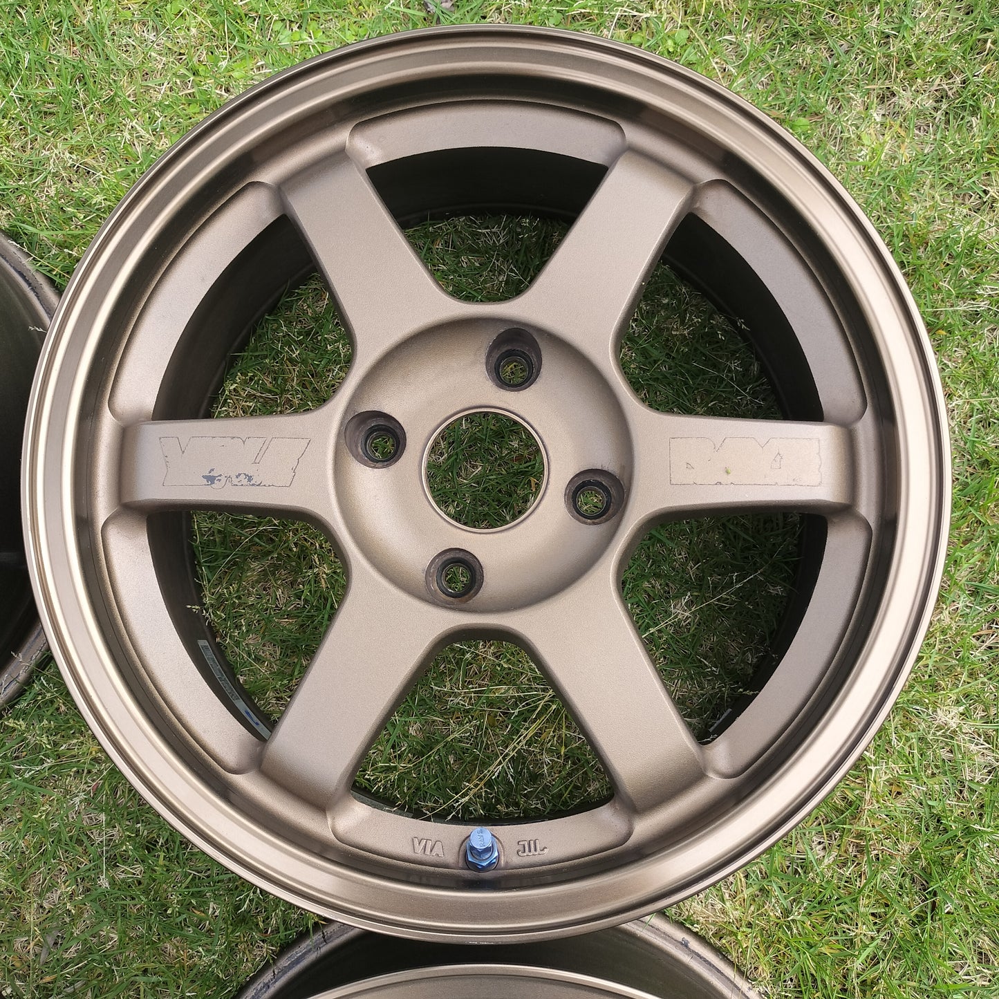 Rays Volk Racing TE37 16x7+42 4x114.3