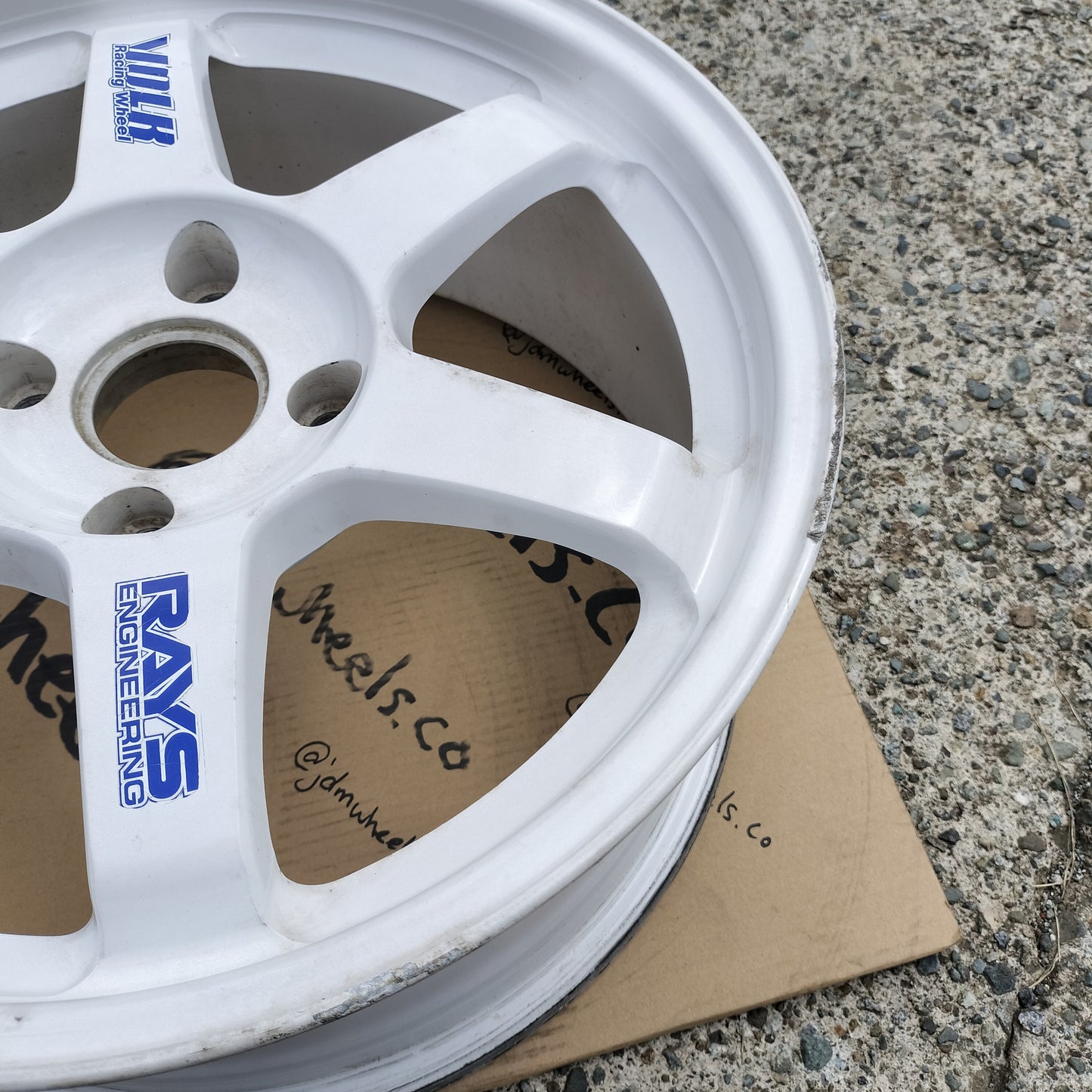 Rays Volk Racing TE37 17x7.5+30 4x114.3