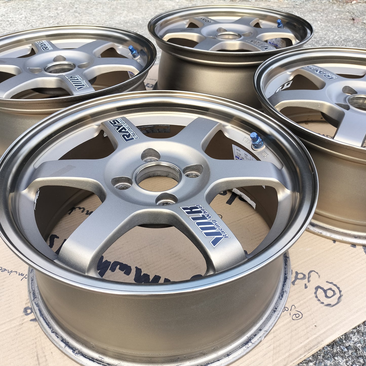 Rays Volk Racing TE37 15x6.5+35 4x100