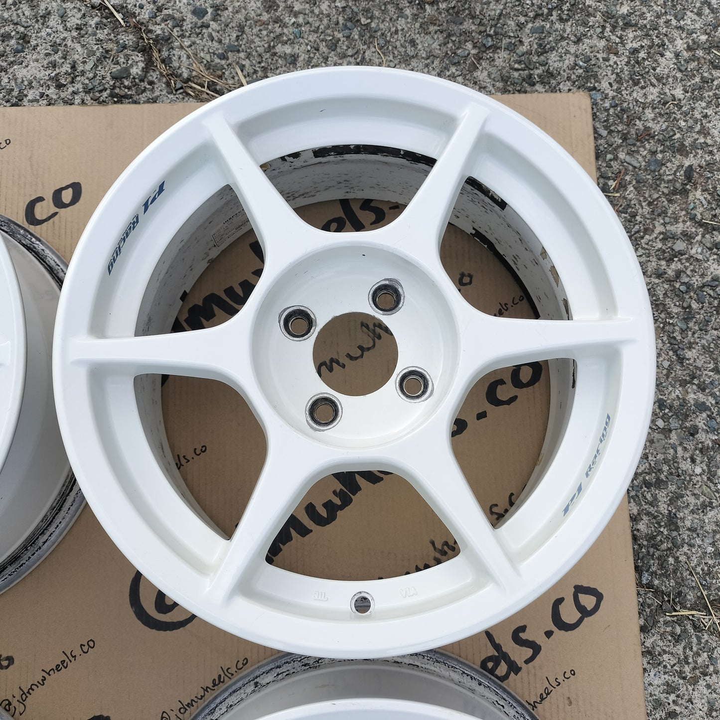 Buddy Club P1 Racing 15x7+38 4x100