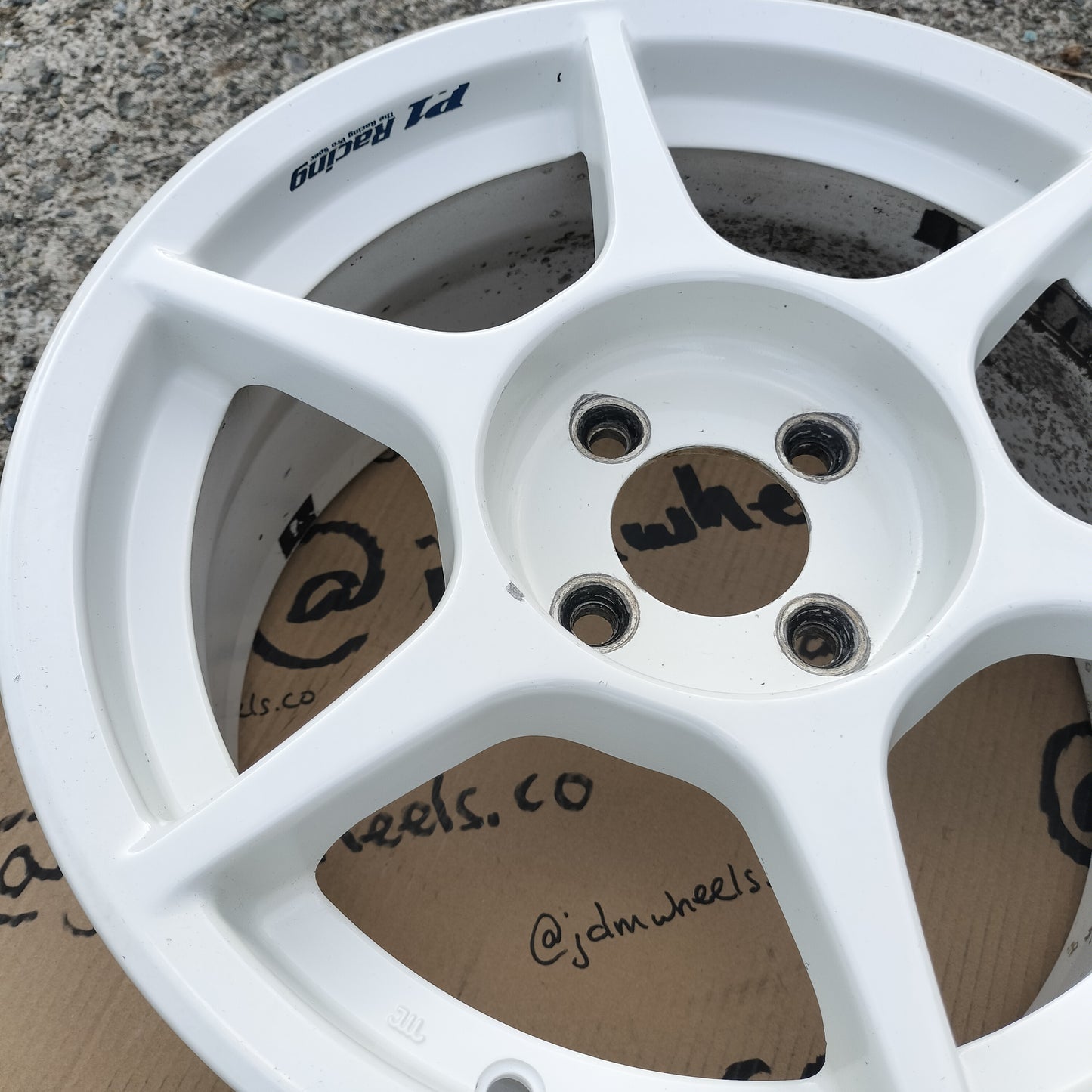 Buddy Club P1 Racing 15x7+38 4x100