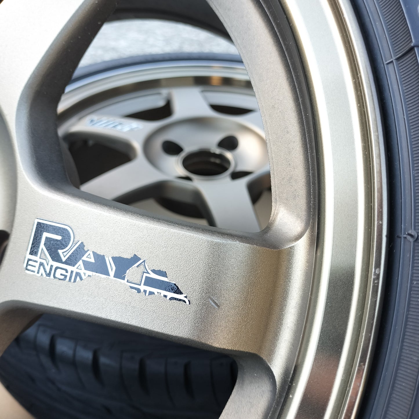Rays Volk Racing TE37 16x7+33 4x100