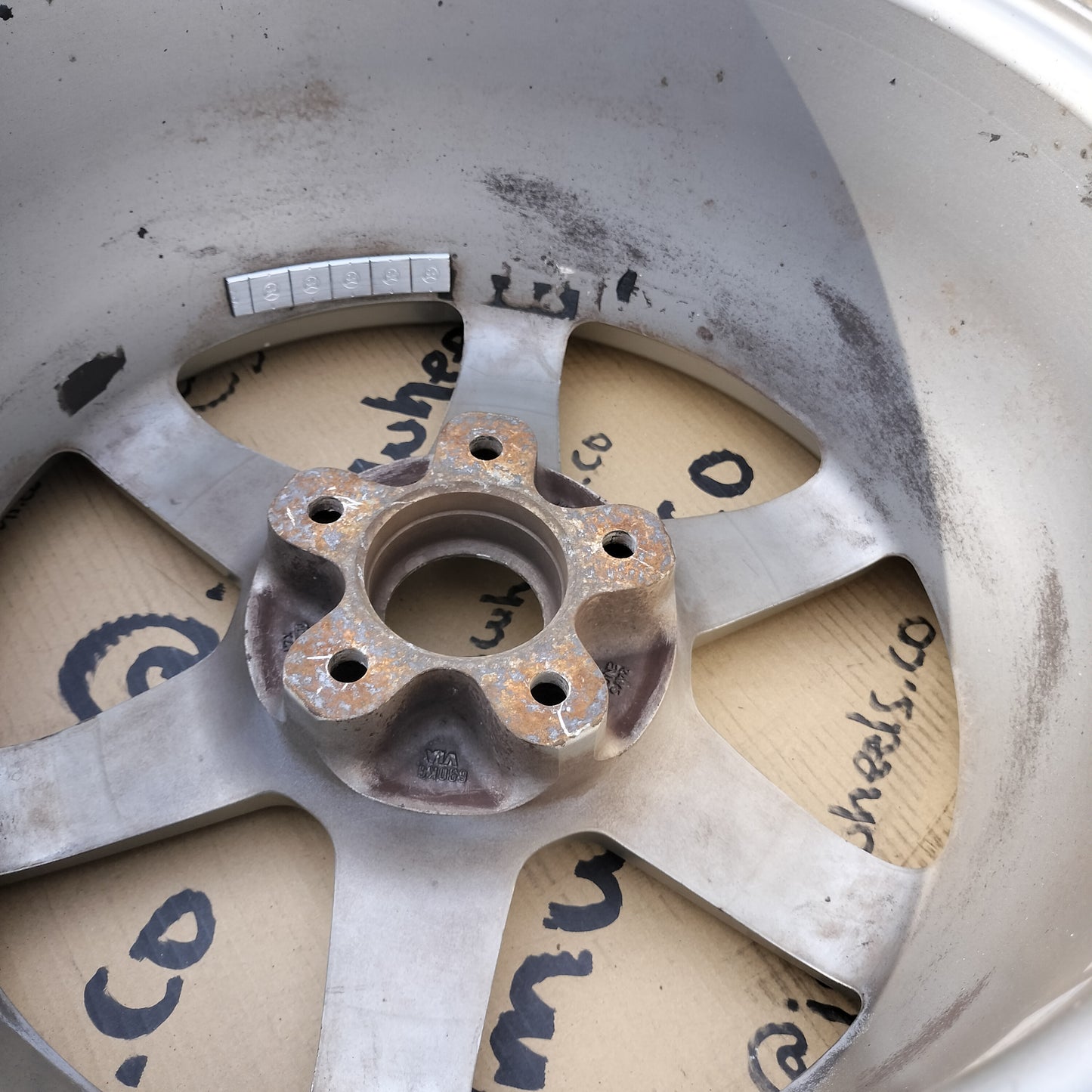 Rays Volk TE37 17x8.5+30 5x114.3