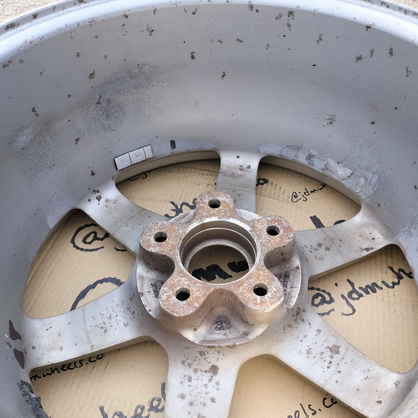 Rays Volk TE37 17x8.5+30 5x114.3