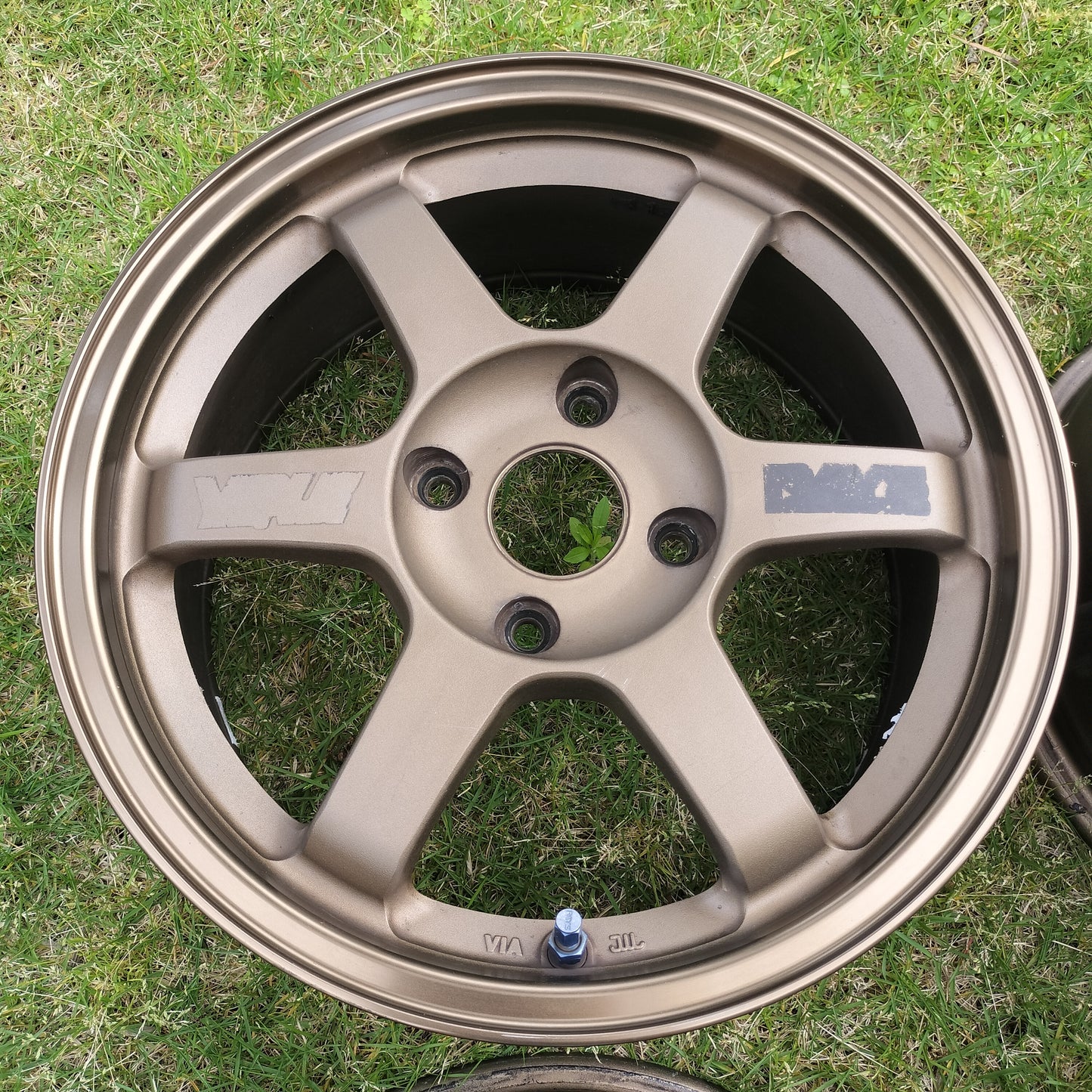 Rays Volk Racing TE37 16x7+42 4x114.3