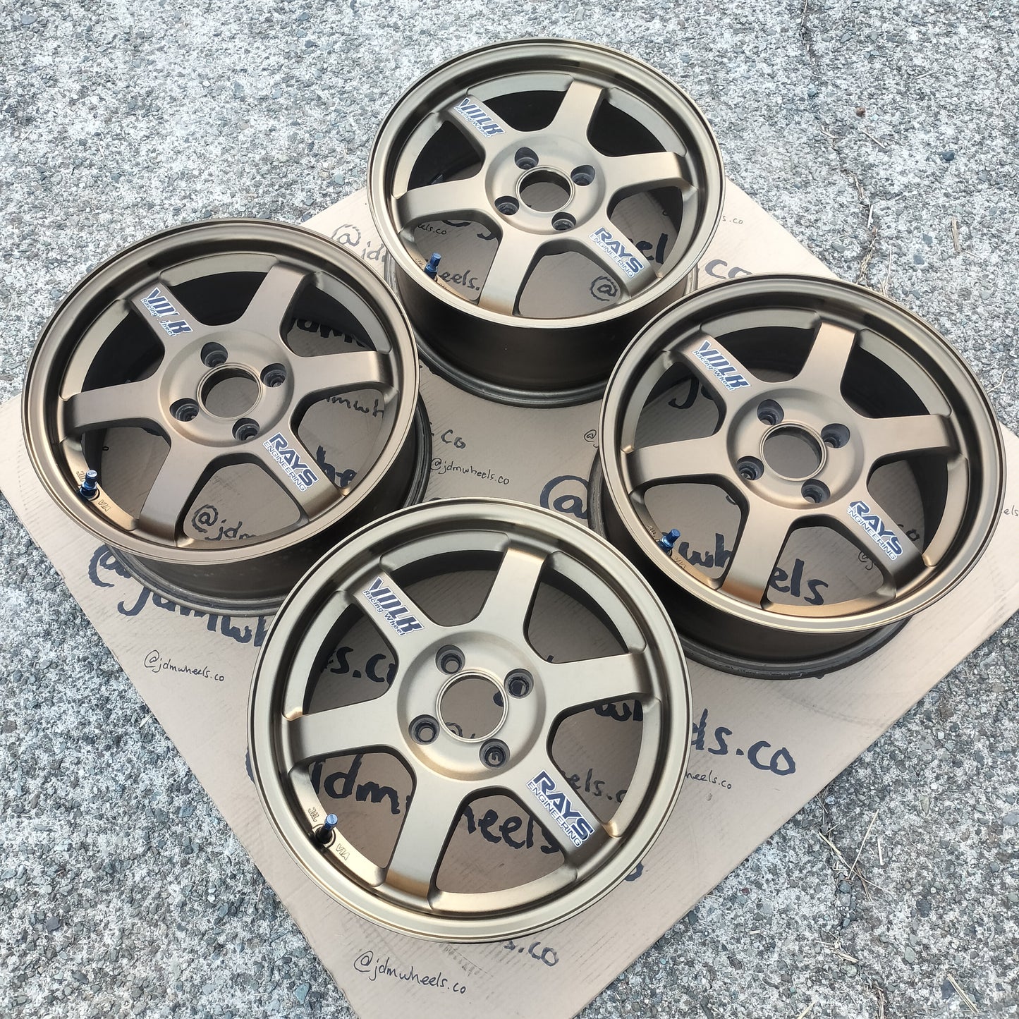 Rays Volk Racing TE37 15x6.5+35 4x100