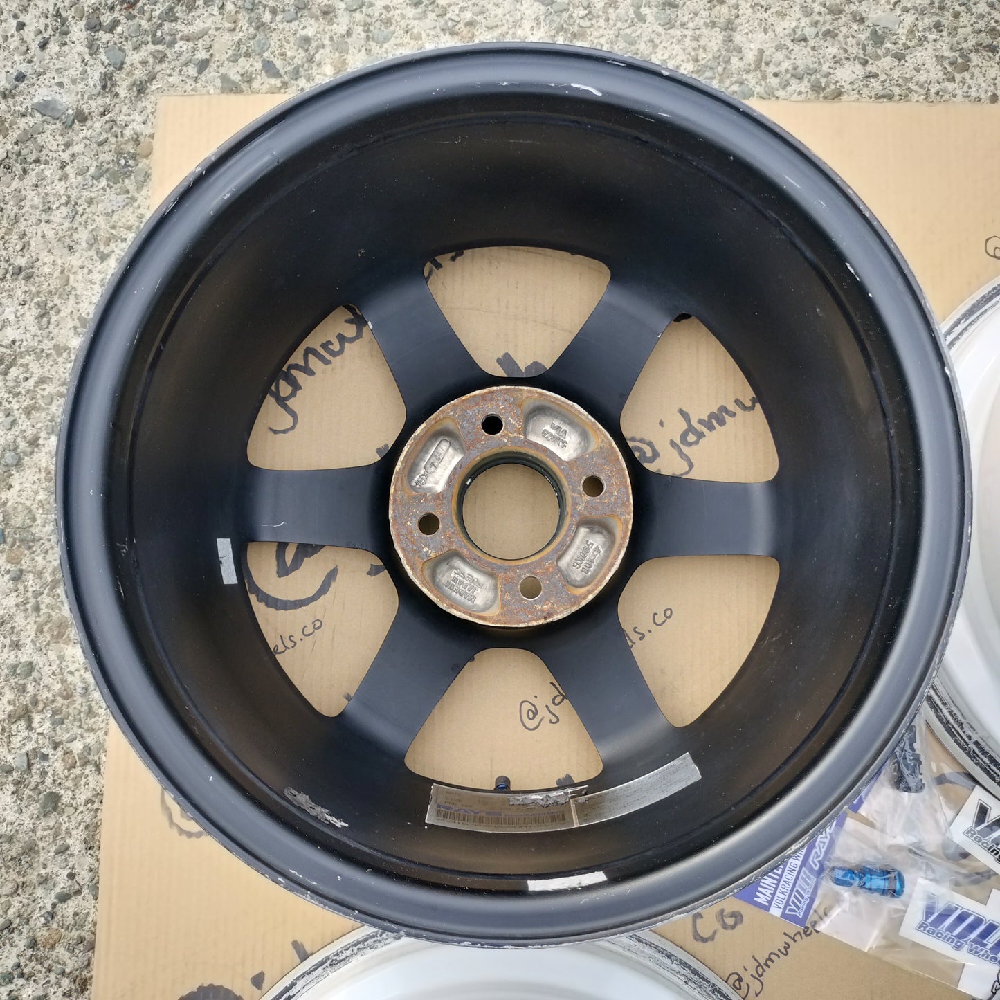 Rays Volk TE37 15x7+35 4x100