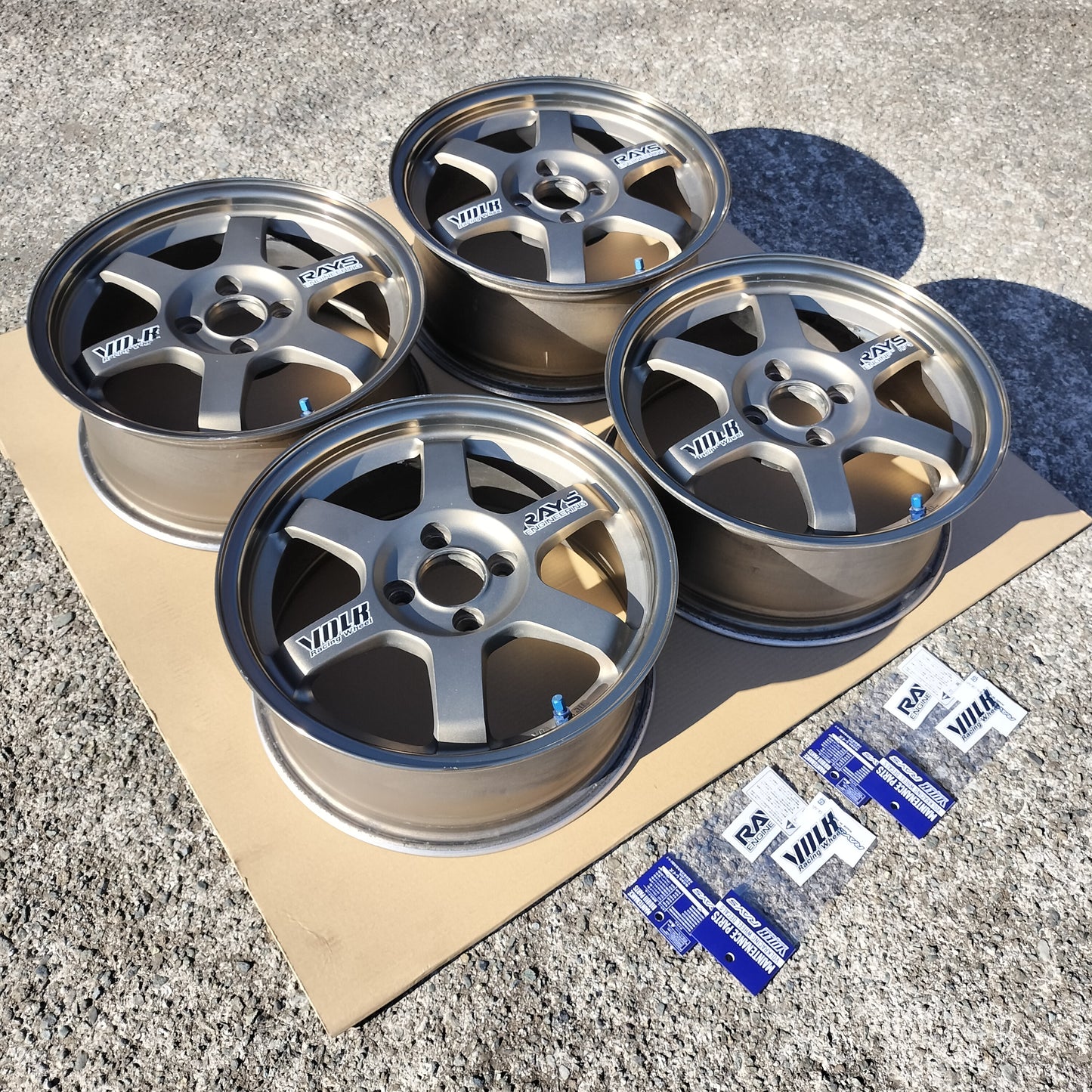 Rays Volk Racing TE37 15x6.5+35 4x100
