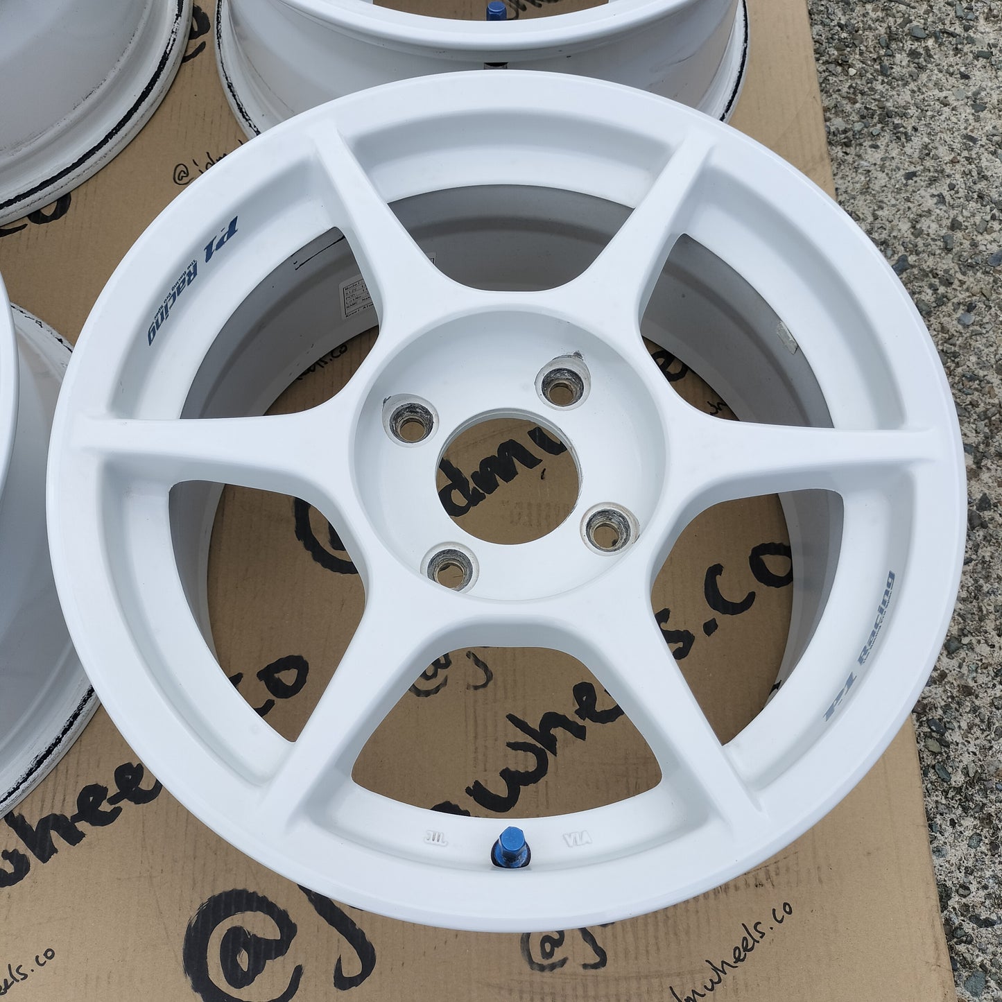 Buddy Club P1 Racing 15x7+38 4x114.3