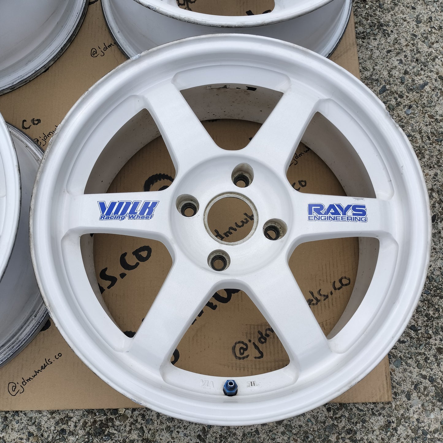 Rays Volk Racing TE37 17x7.5+30 4x114.3