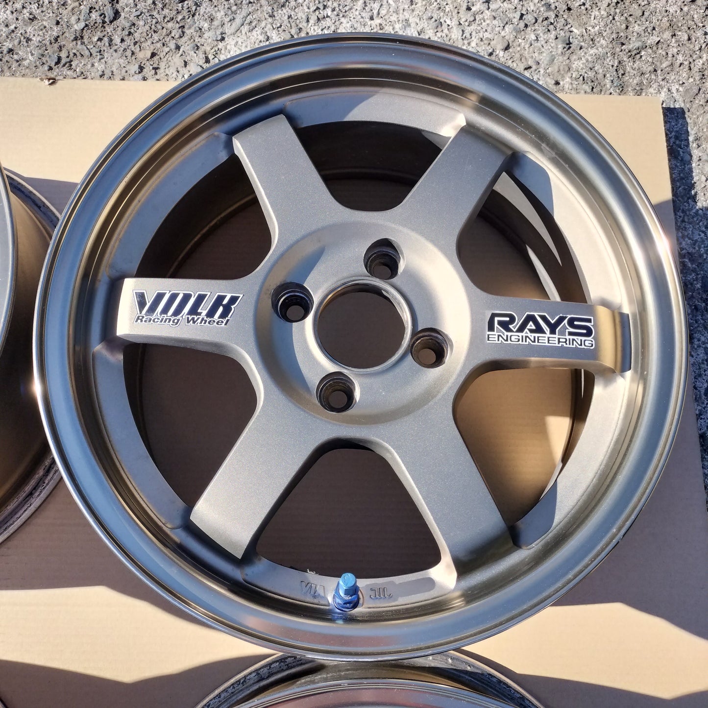 Rays Volk Racing TE37 15x6.5+35 4x100