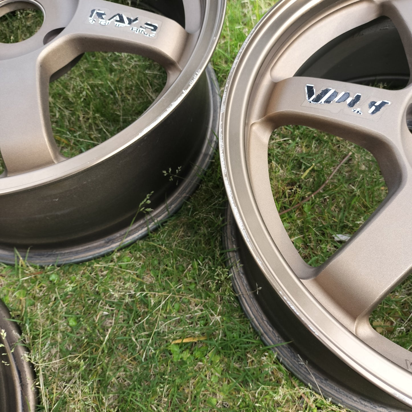 Rays Volk Racing TE37 16x7+42 4x114.3