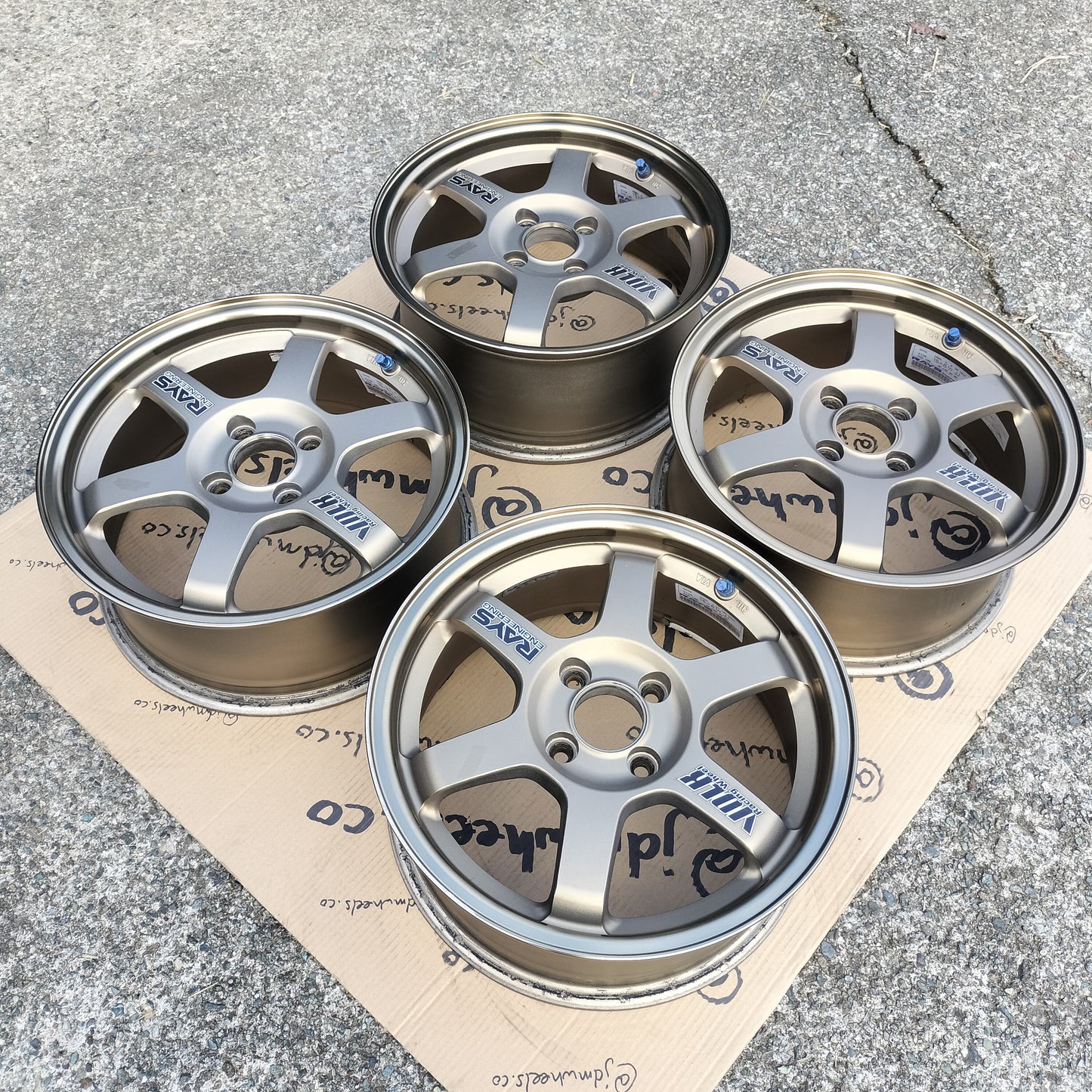 Rays Volk Racing TE37 15x6.5+35 4x100