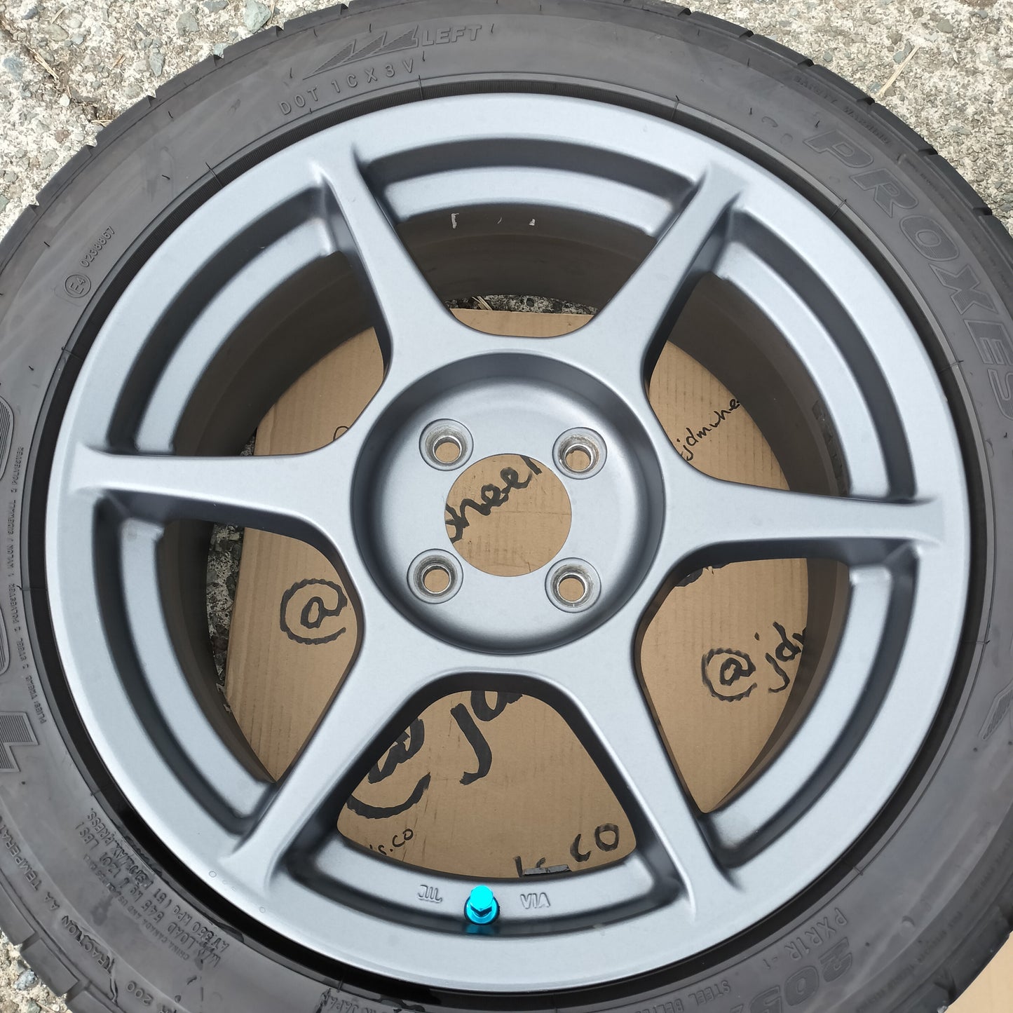 Buddy Club P1 Racing 16x7+43 4x100