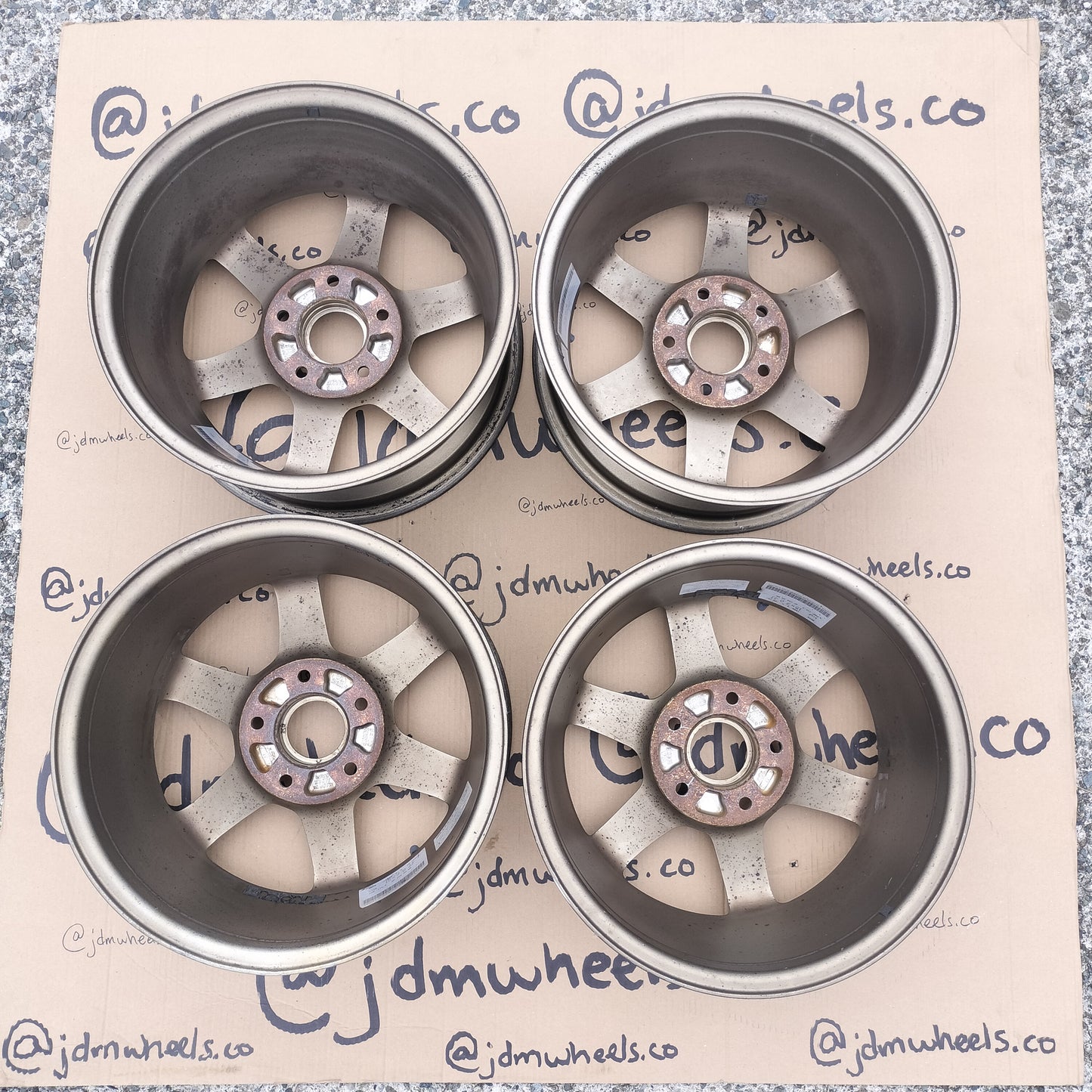 Rays Volk Racing TE37 15x7+43 5x114.3