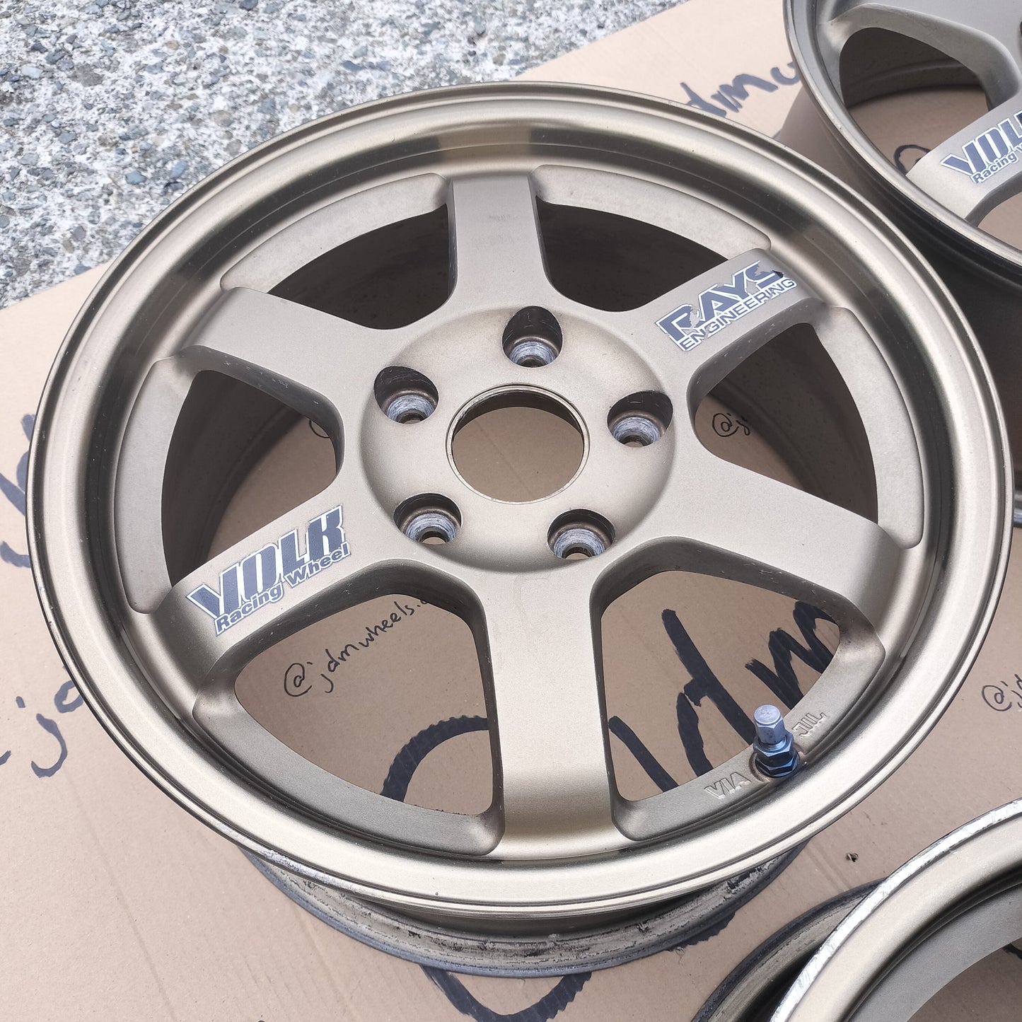 Rays Volk Racing TE37 15x7+43 5x114.3