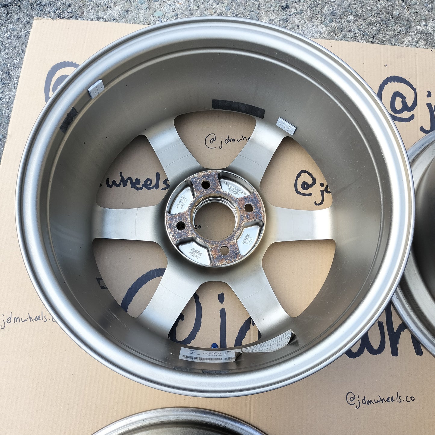 Rays Volk TE37 16x7+33 4x100