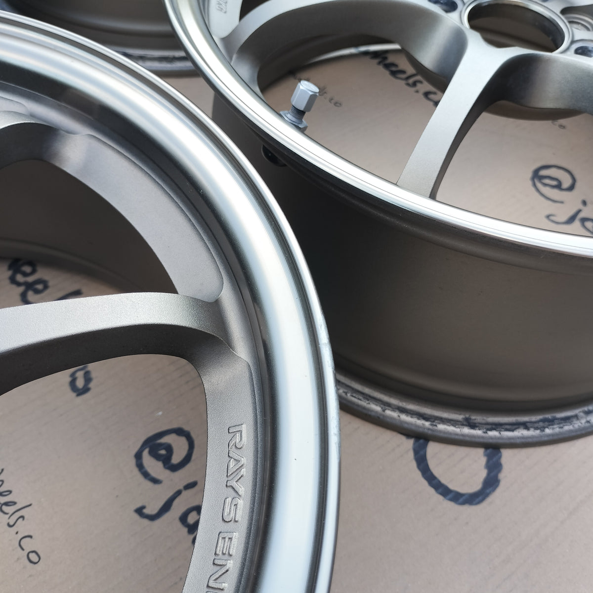 Rays Volk Racing CE28N 16x7+42 4x100