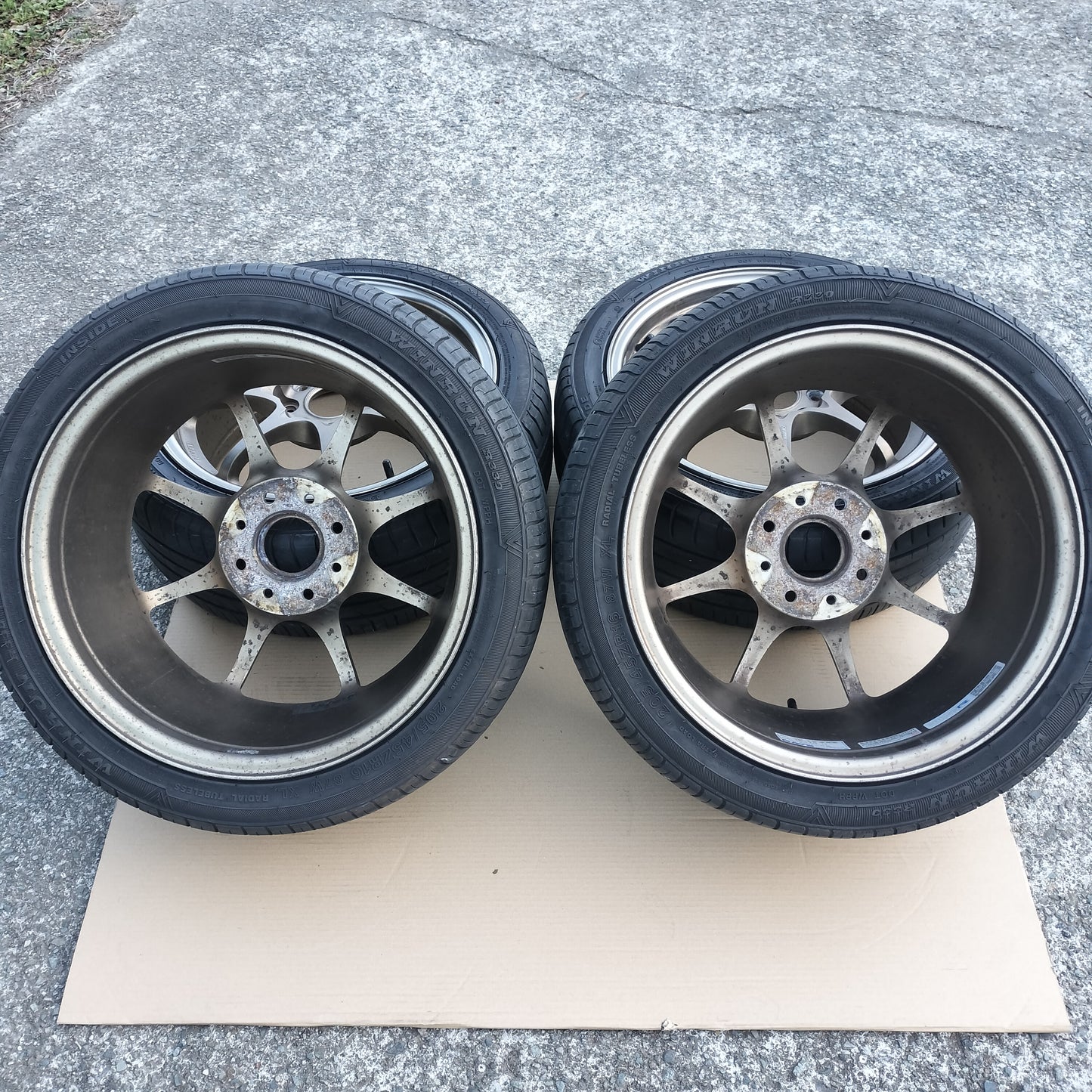 Rays Volk Racing CE28 16x7+42 4x114.3