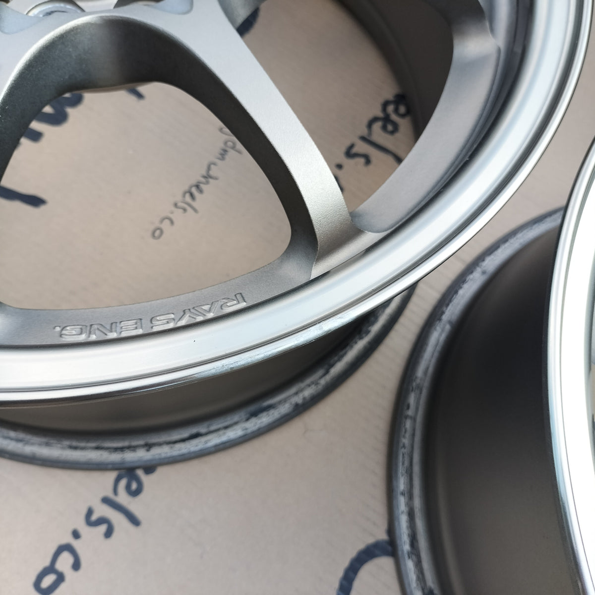 Rays Volk Racing CE28N 16x7+42 4x100