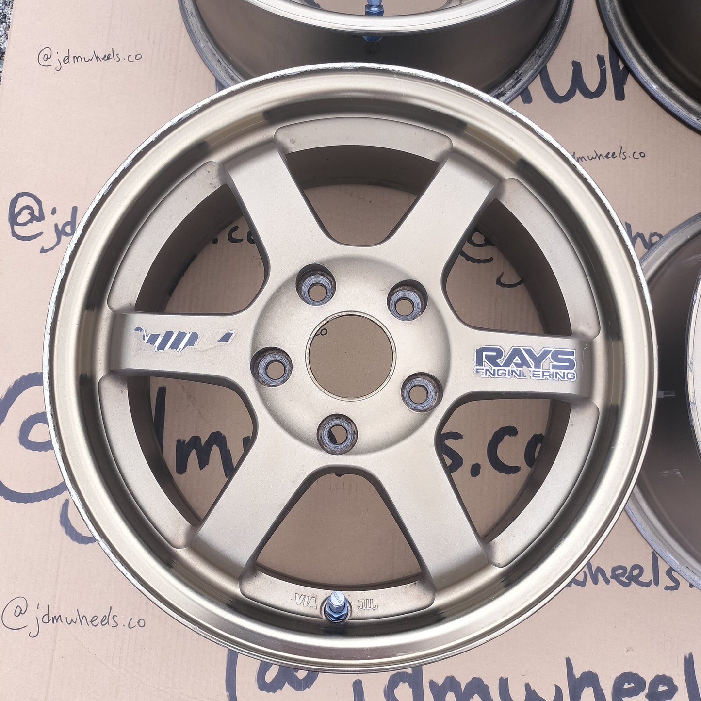 Rays Volk Racing TE37 15x7+43 5x114.3