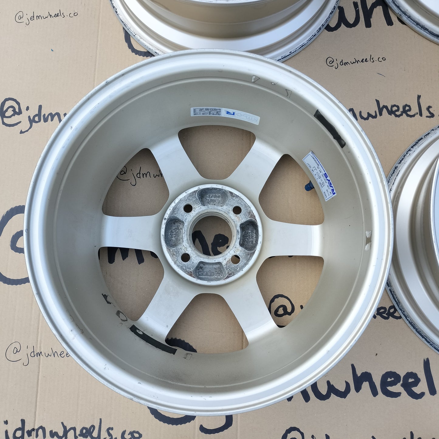 Rays Volk Racing TE37 15x6.5+35 4x100