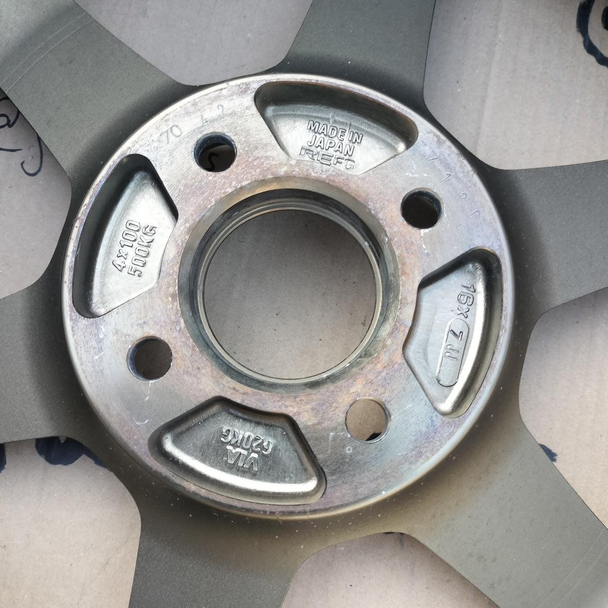Rays Volk TE37 16x7+42 & 16x7+33 4x100