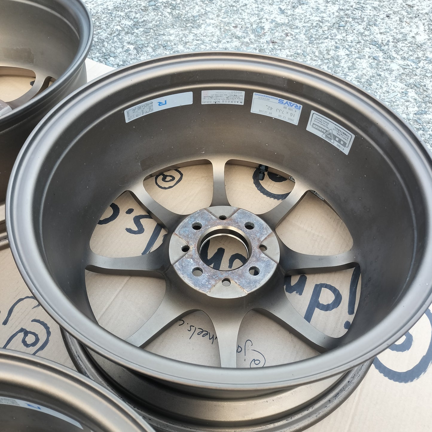Rays Volk Racing CE28N 16x7+42 4x100