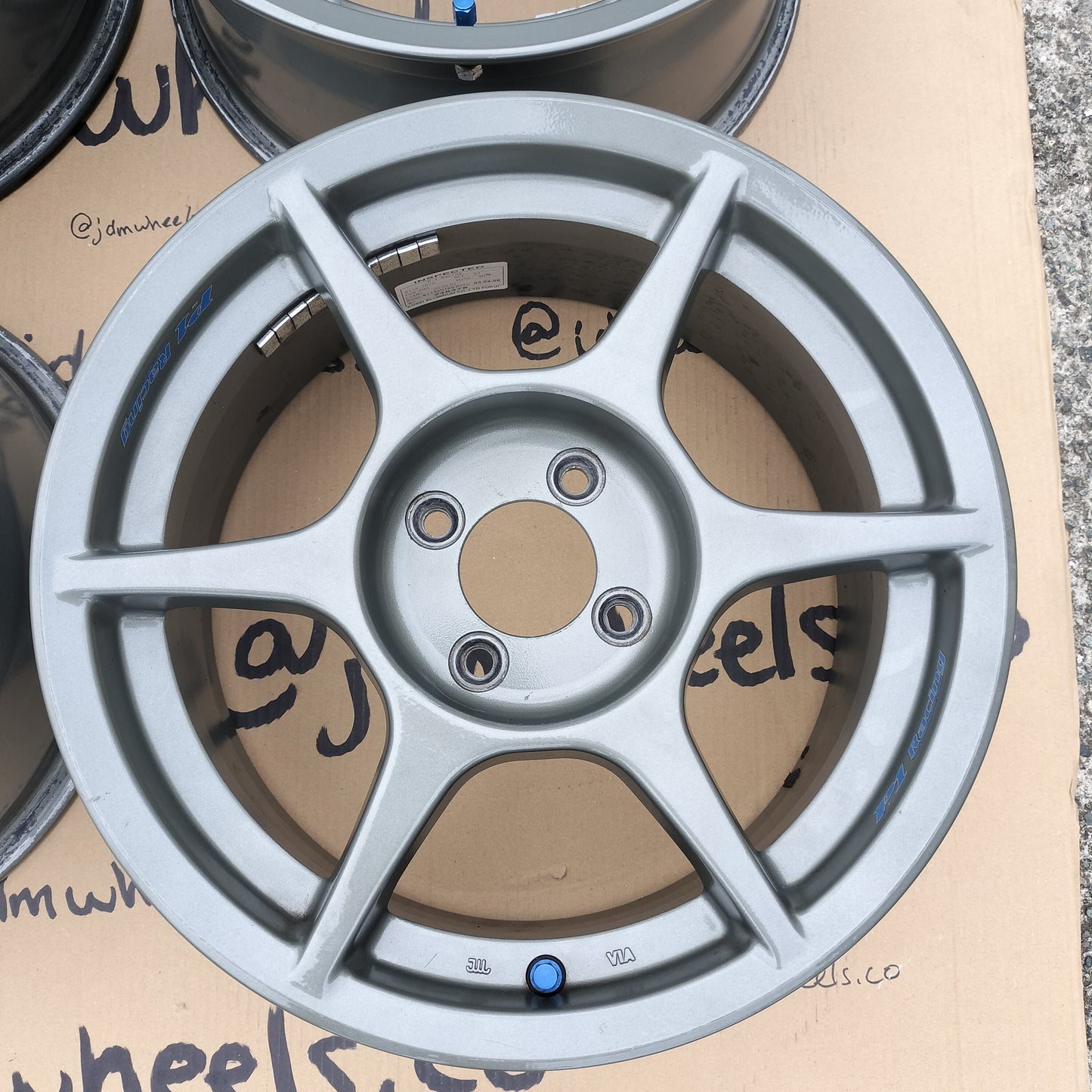 Buddy Club P1 Racing 15x7+27 4x100