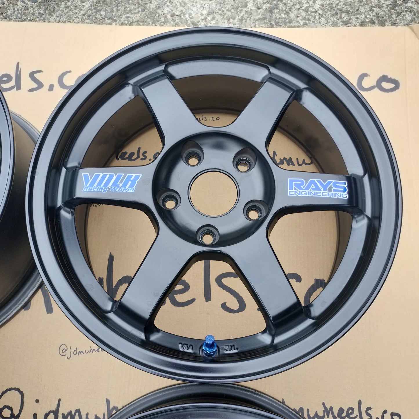 Rays Volk TE37 16x7+42 5x114.3