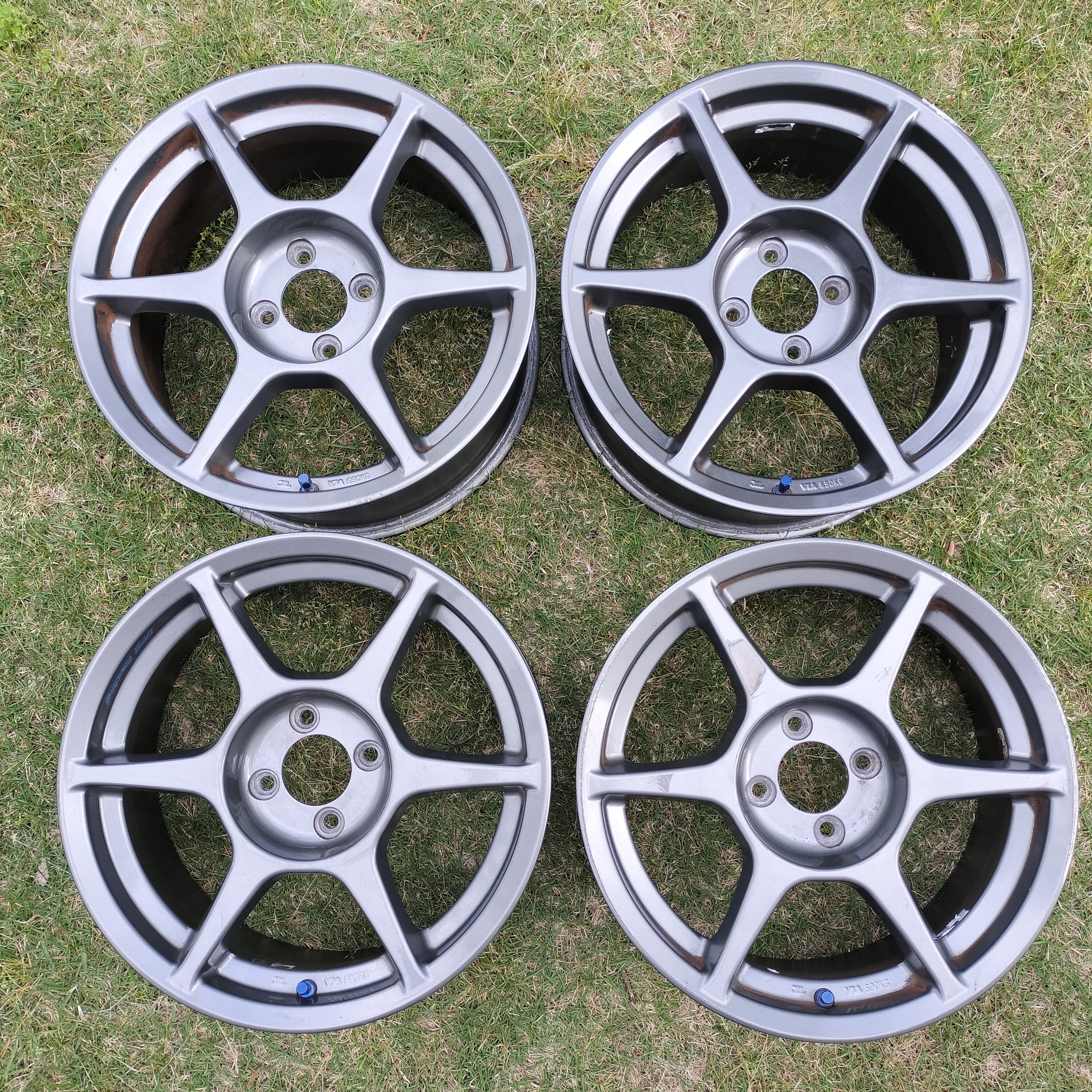 Buddy Club P1 Racing 16x7+35 4x100 – JDM Wheels Co