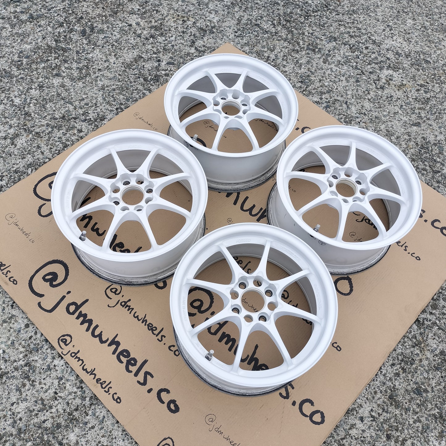Volk Rays CE28N 15x7+43 4x100