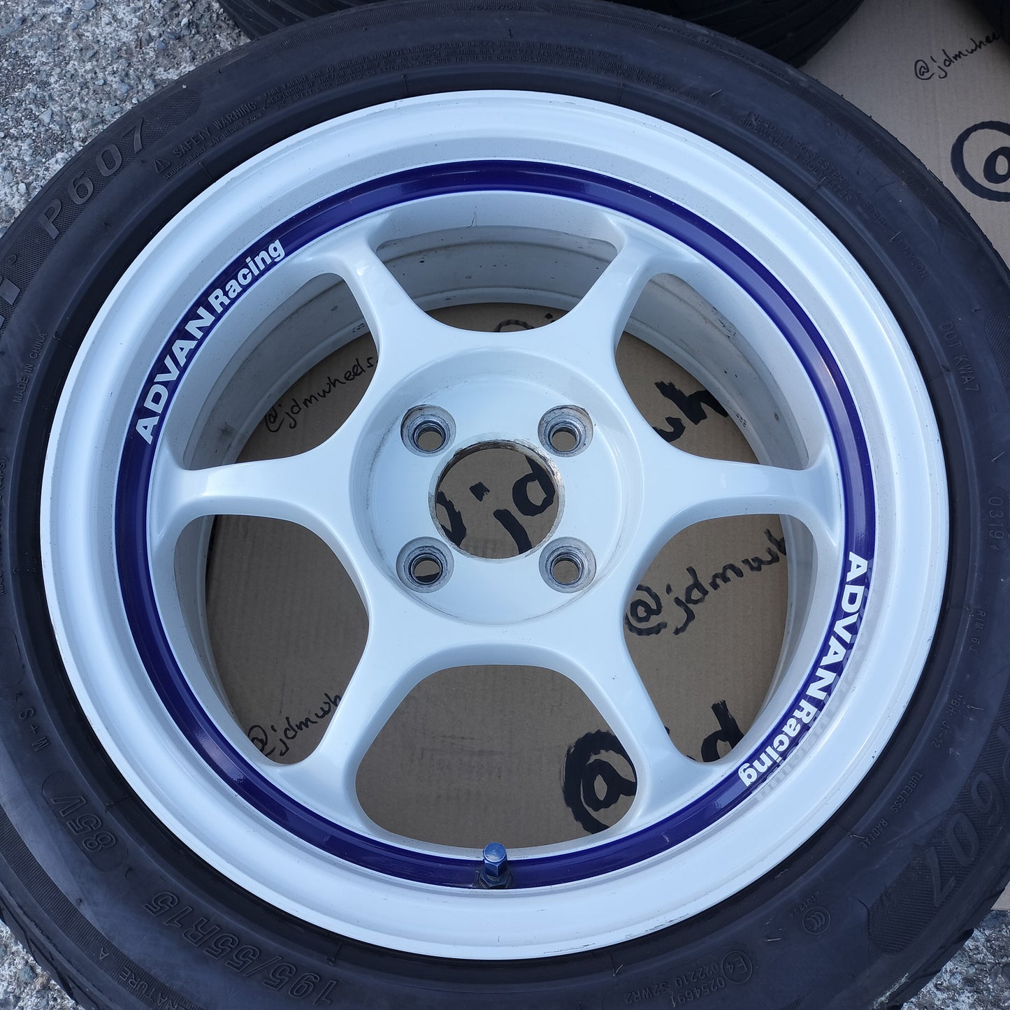 Advan Racing RG 15x7+39 4x100