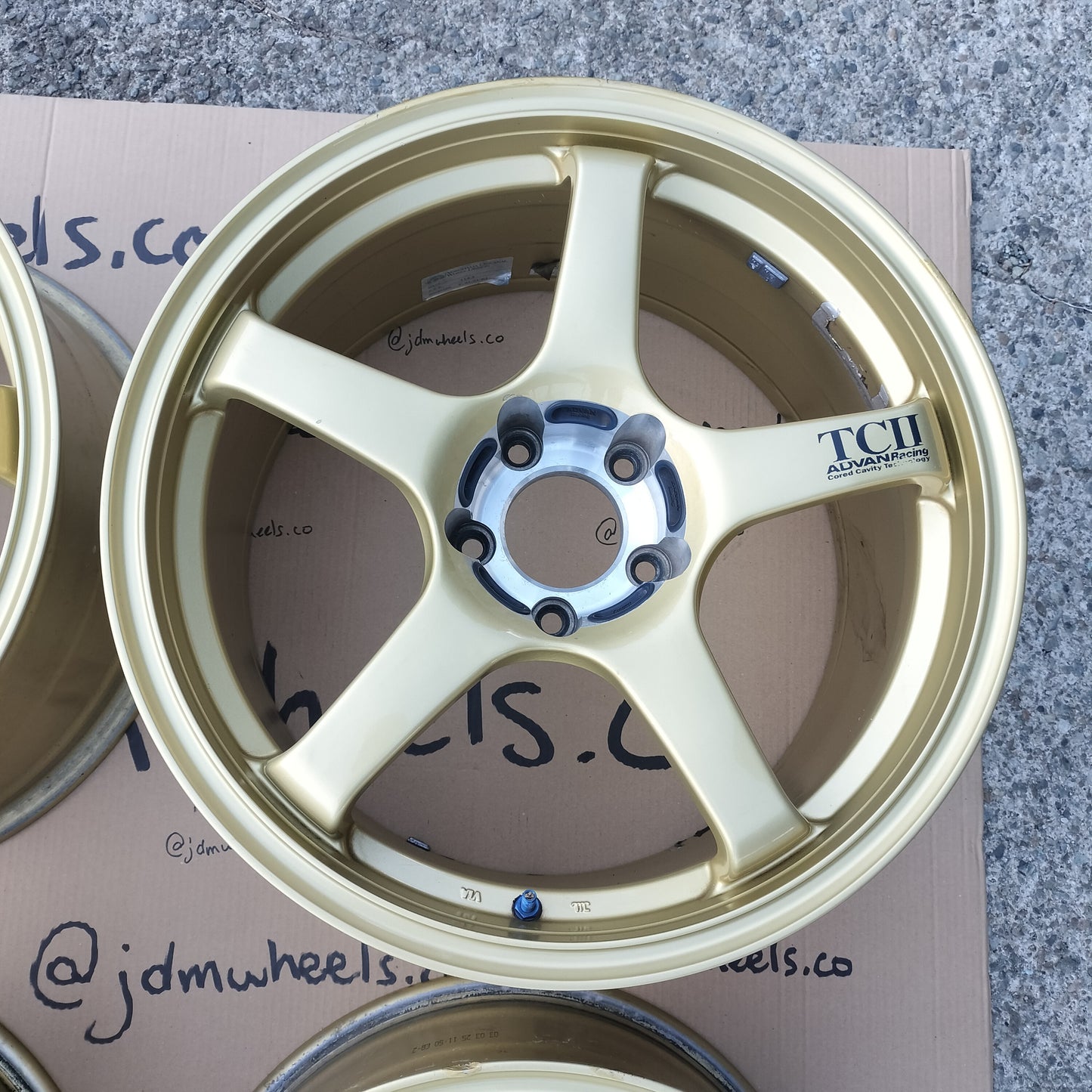 Advan Racing TCII 17x8.5+37 & 18x9.5+35 5x114.3